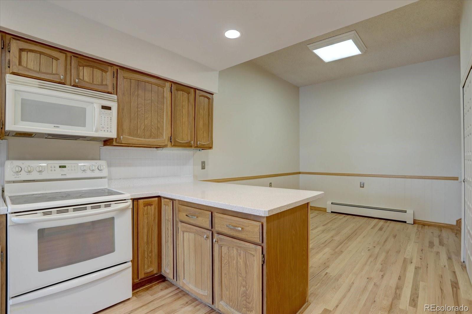 MLS Image #10 for 3515 s dawson street,aurora, Colorado