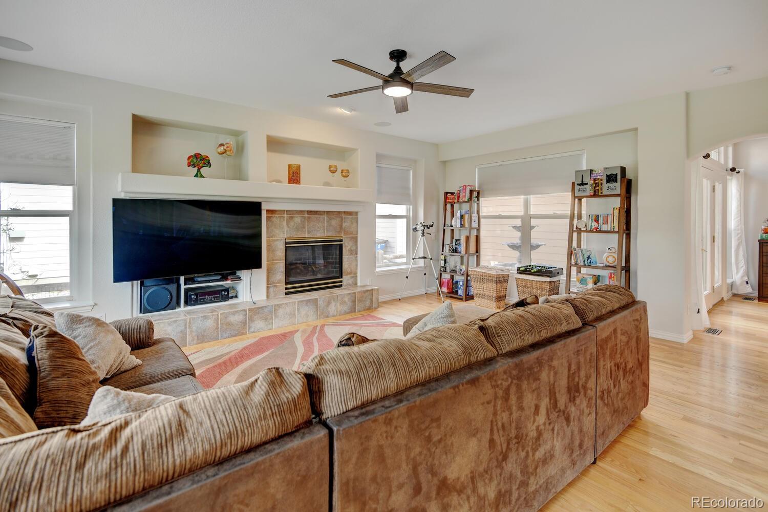MLS Image #13 for 17613 e peakview avenue,aurora, Colorado