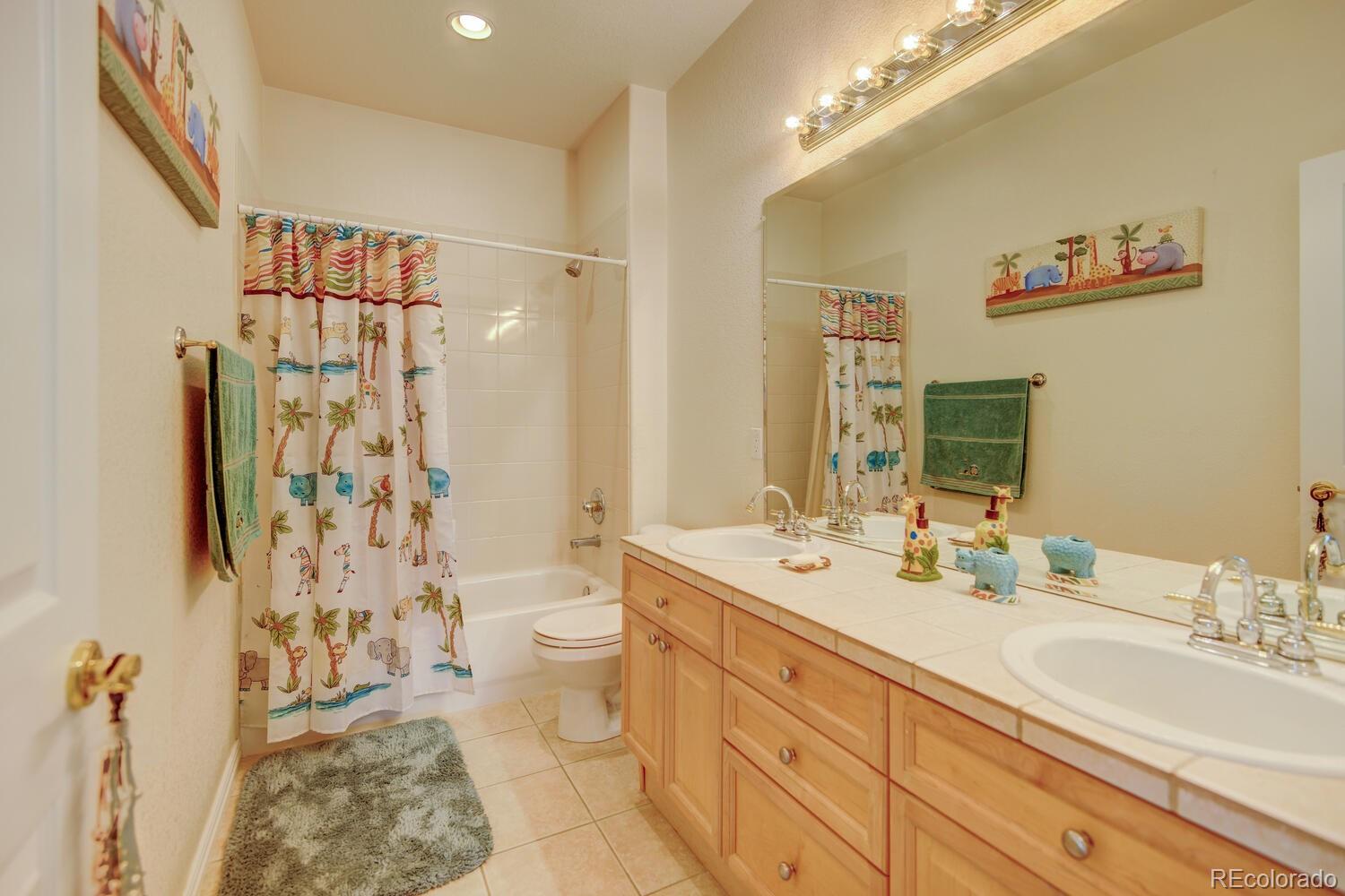 MLS Image #22 for 17613 e peakview avenue,aurora, Colorado