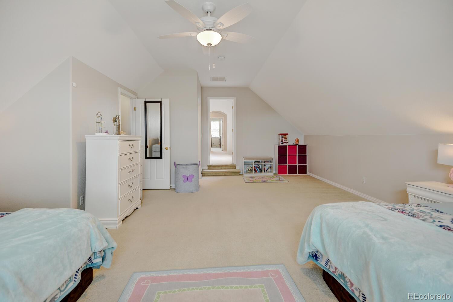 MLS Image #8 for 17613 e peakview avenue,aurora, Colorado