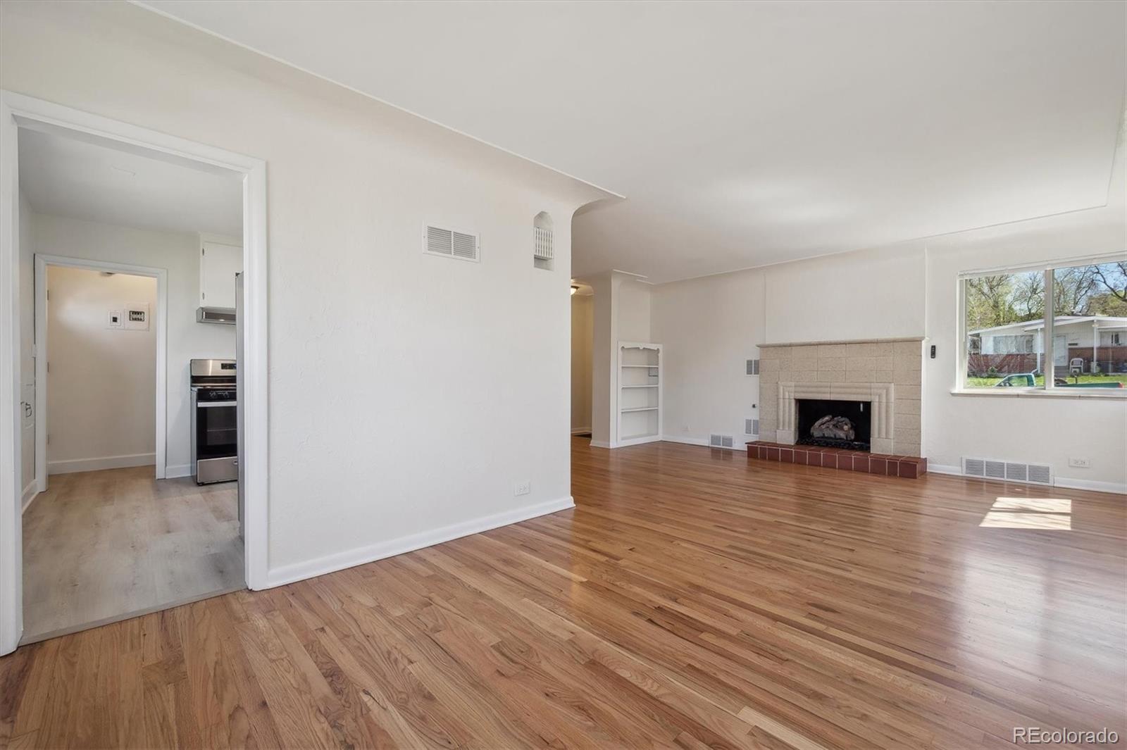 MLS Image #7 for 3831 s fox street,englewood, Colorado