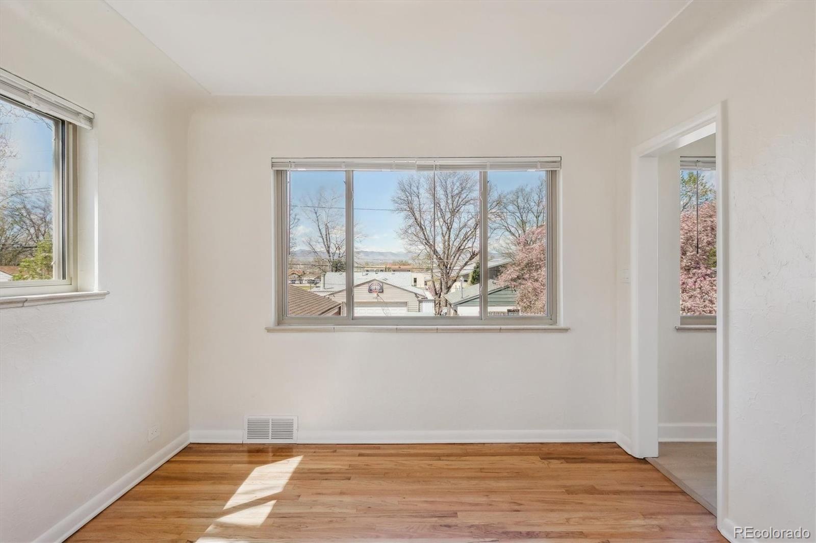 MLS Image #8 for 3831 s fox street,englewood, Colorado