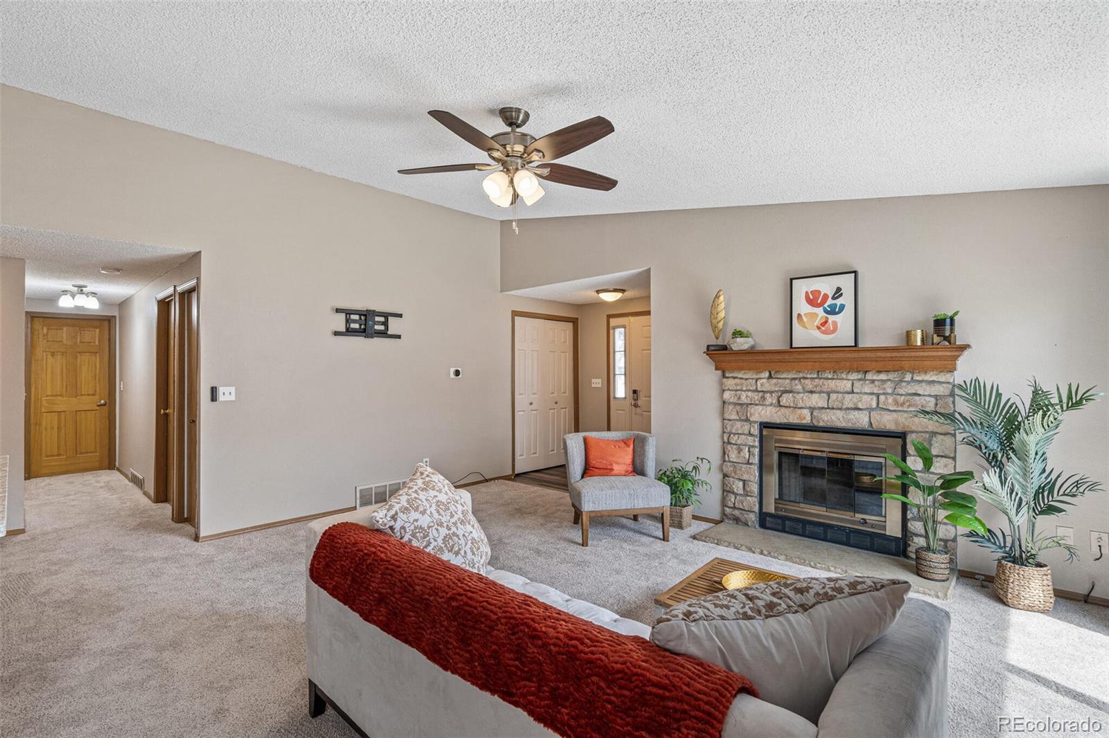 MLS Image #4 for 8424  everett way,arvada, Colorado