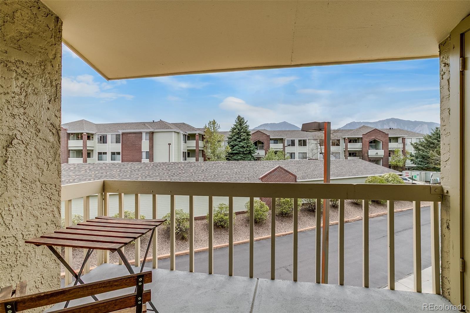 MLS Image #18 for 60 s boulder ,boulder, Colorado