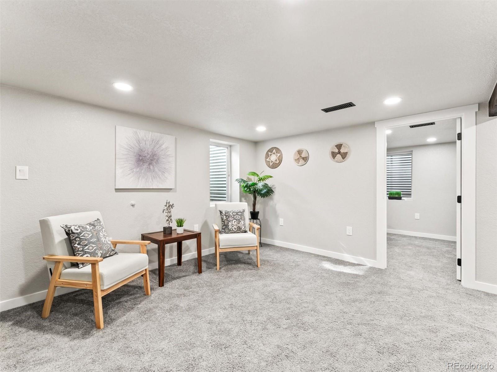 MLS Image #13 for 3210  newport street,denver, Colorado