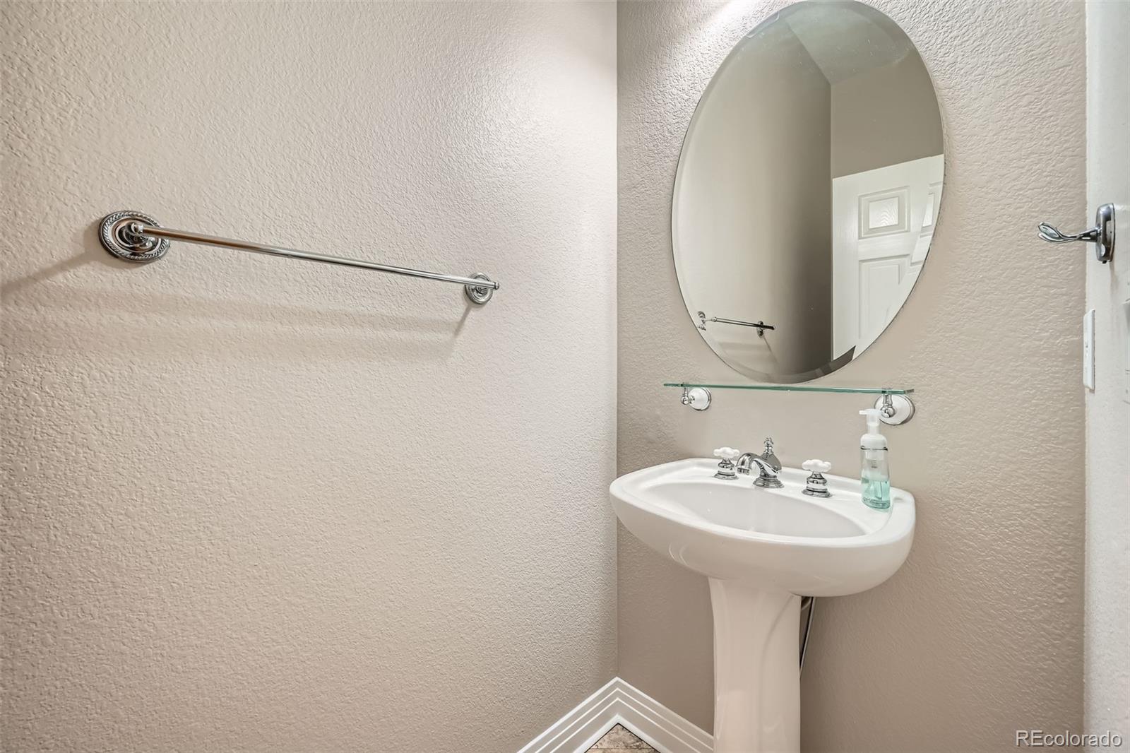 MLS Image #14 for 24487 e frost drive,aurora, Colorado