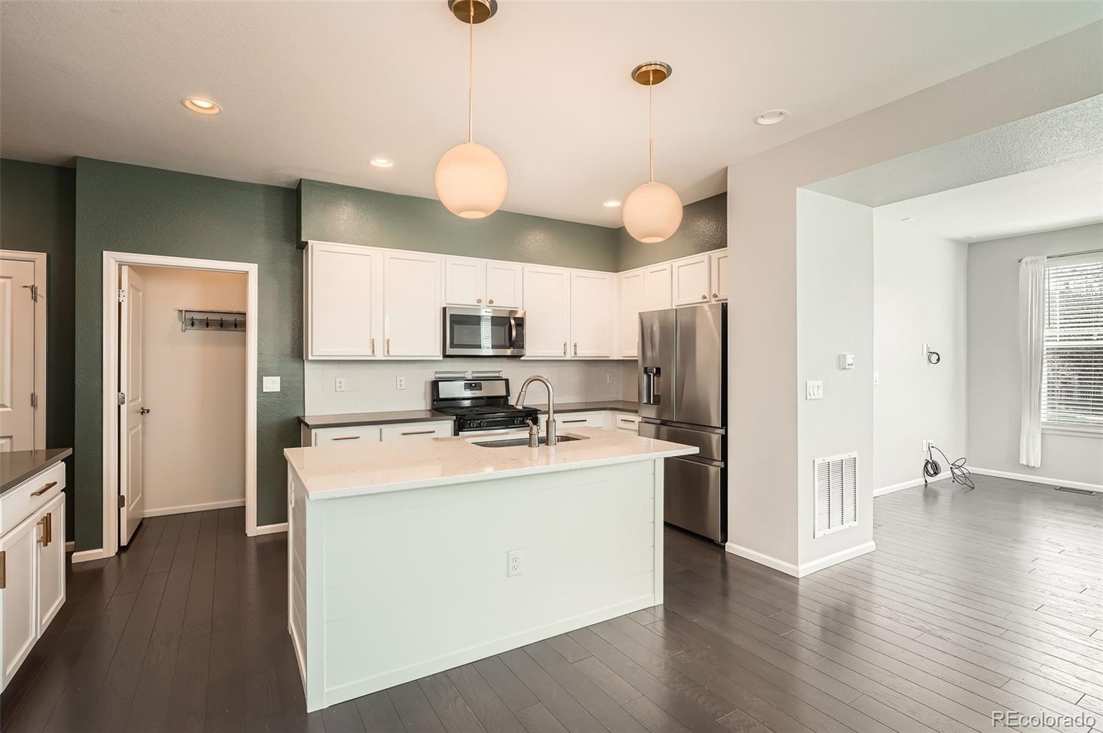 MLS Image #5 for 14732 e poundstone drive,aurora, Colorado