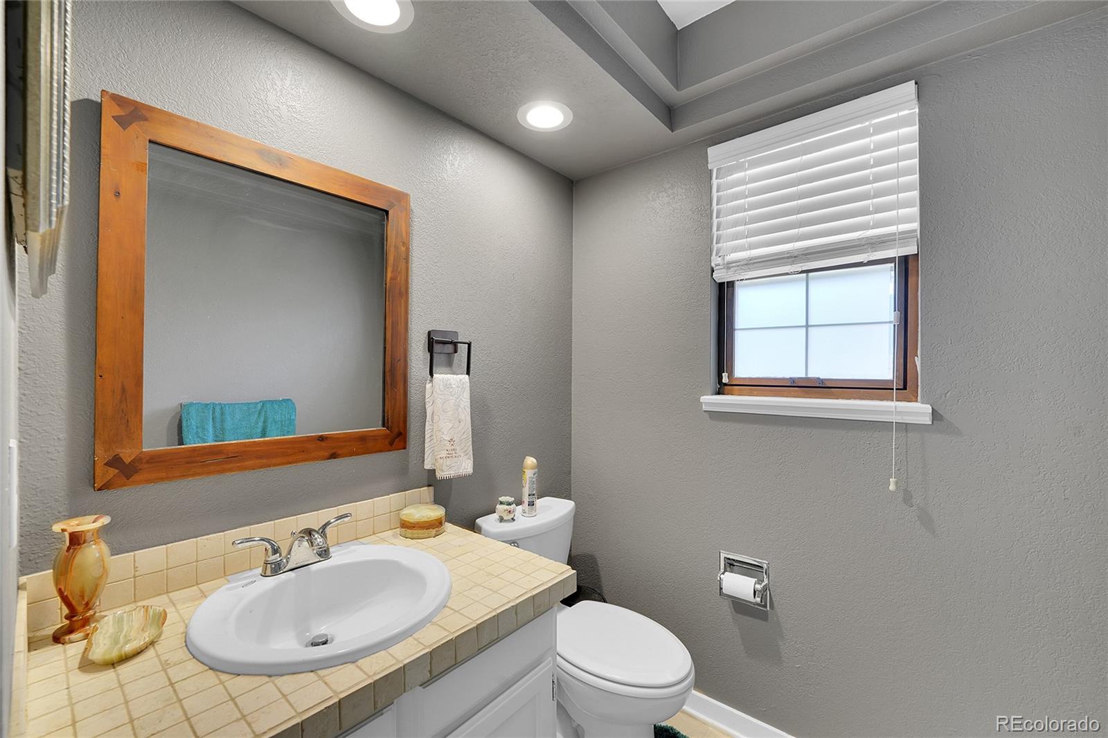 MLS Image #31 for 4560  flanders way,denver, Colorado