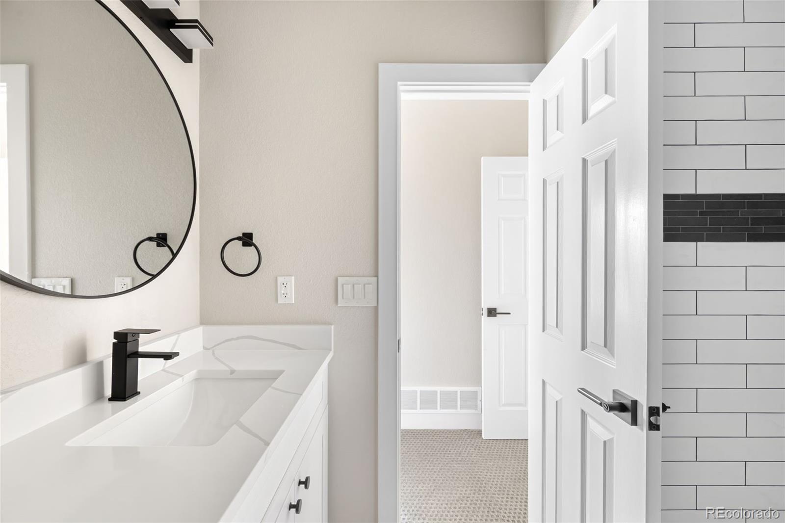 MLS Image #20 for 8080 e dartmouth avenue,denver, Colorado