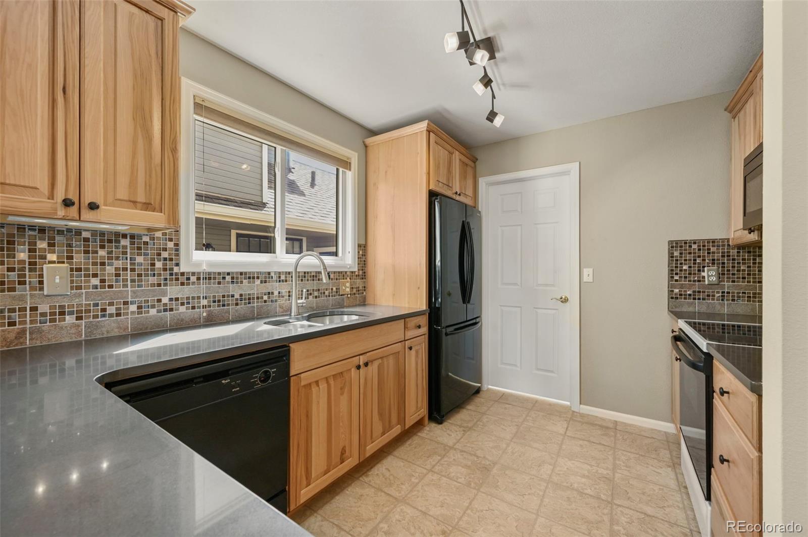 MLS Image #15 for 4829  baldwin place,boulder, Colorado