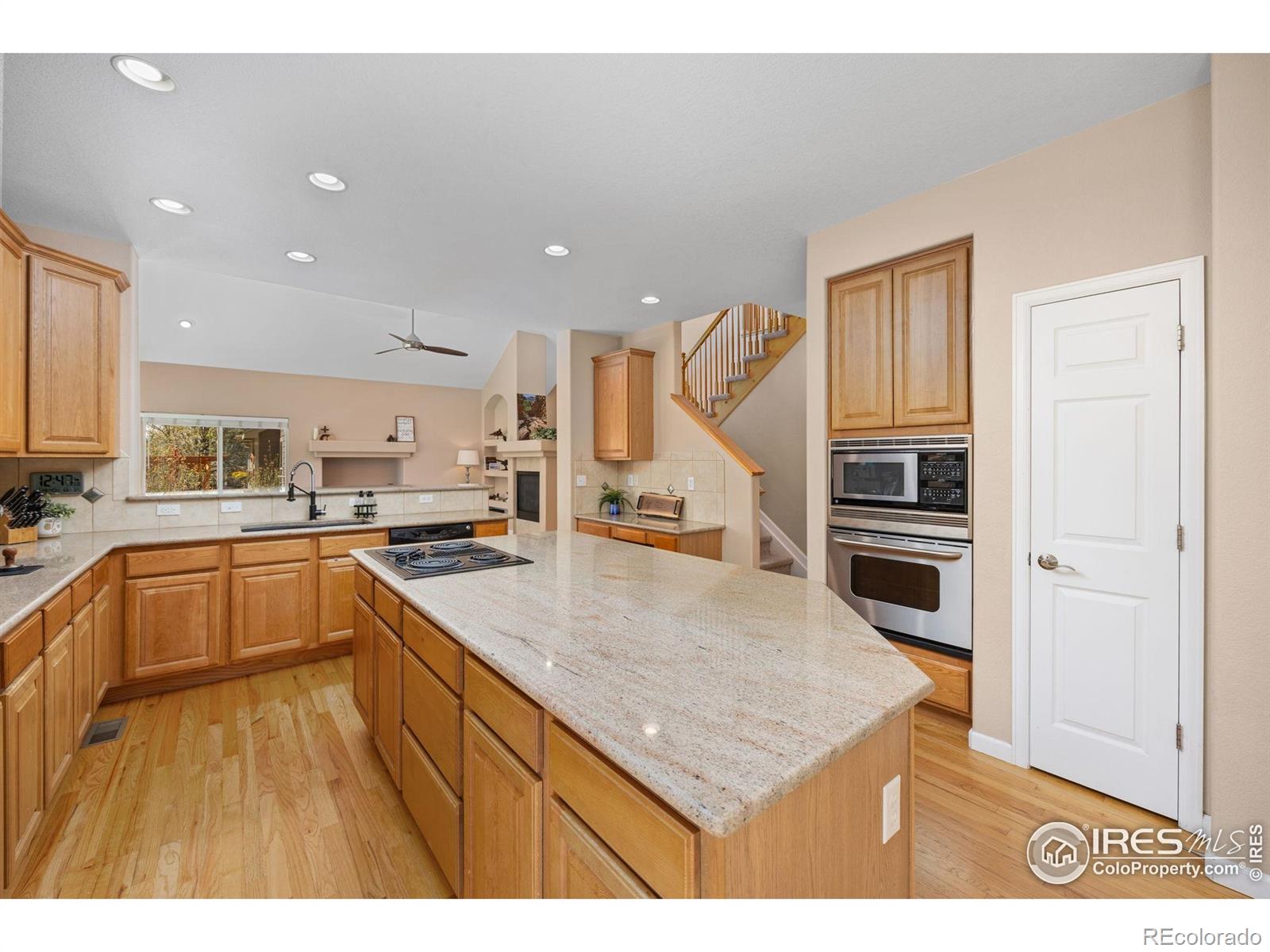 MLS Image #10 for 5912  thistle ridge avenue,firestone, Colorado