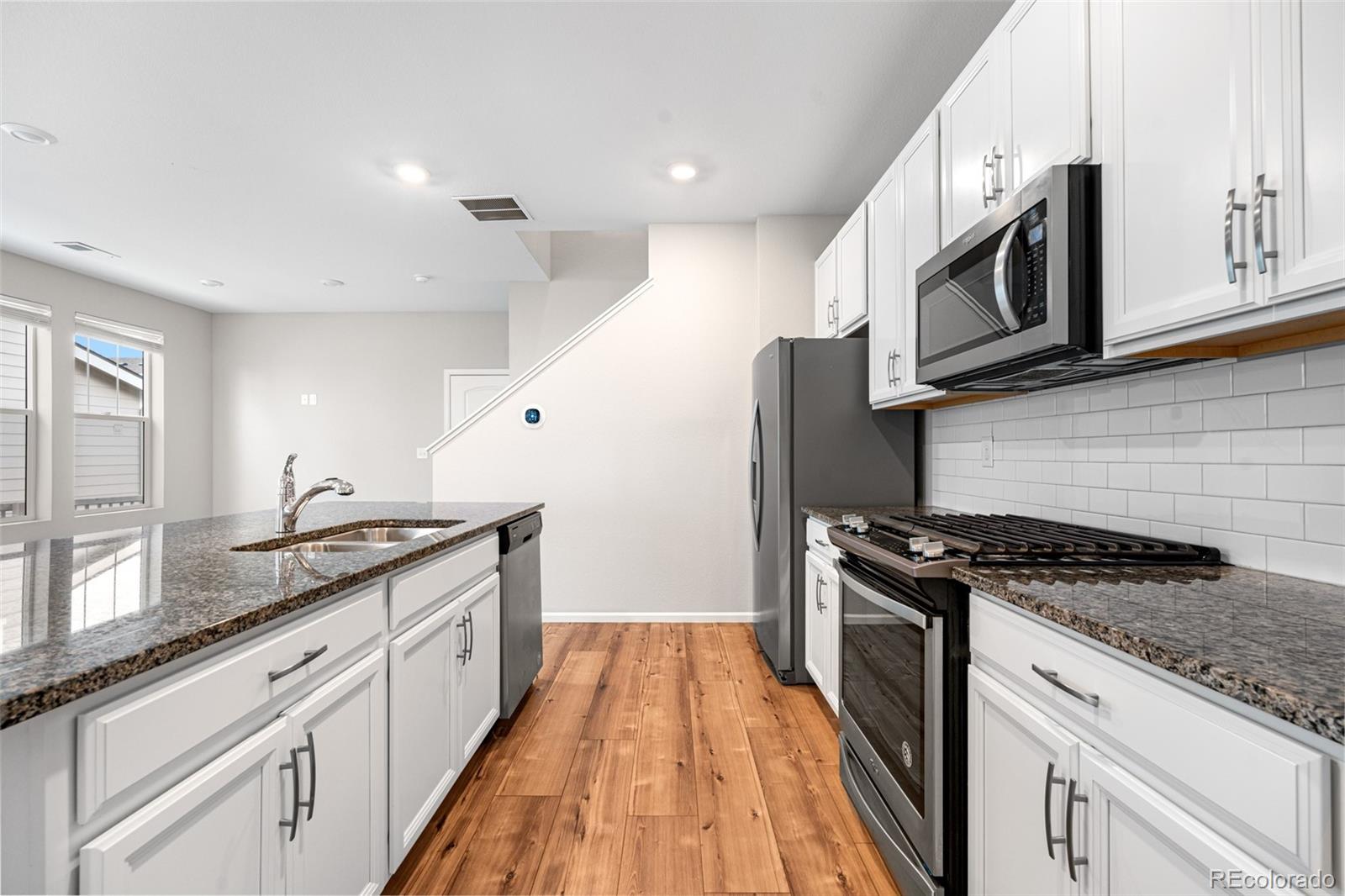 MLS Image #6 for 21313 e 59th place,aurora, Colorado