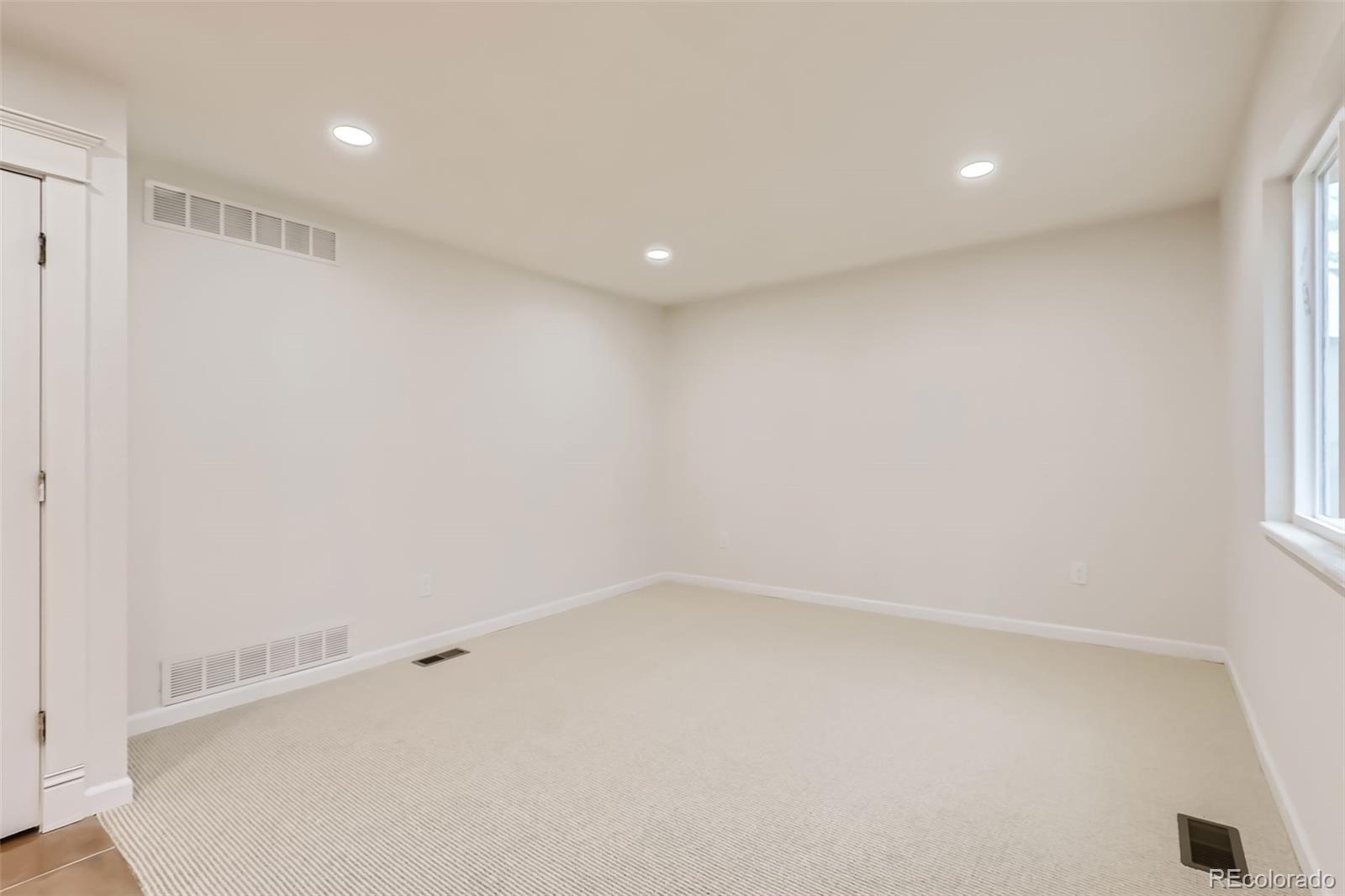 MLS Image #18 for 11864 e idaho drive,aurora, Colorado