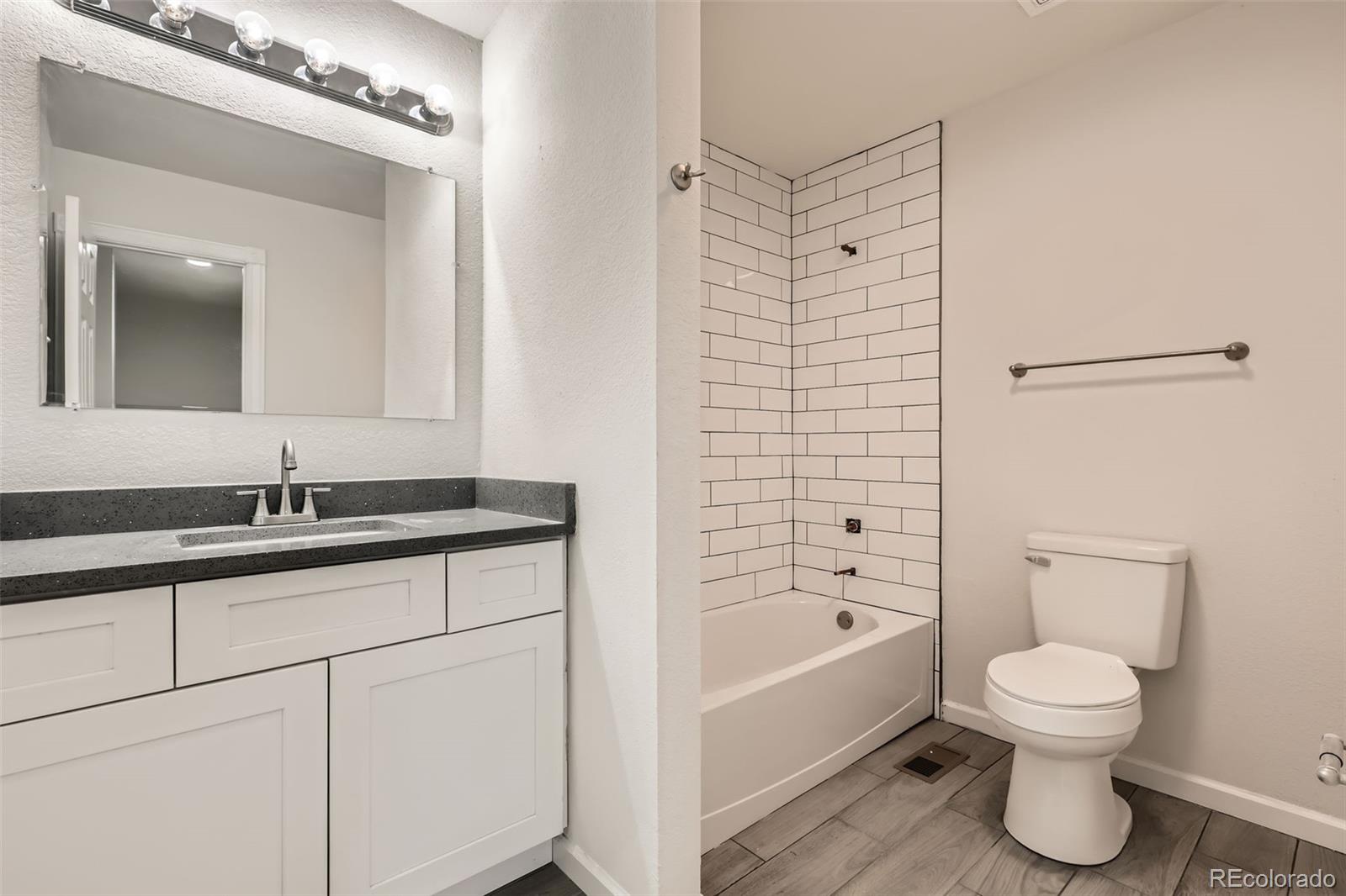 MLS Image #7 for 11864 e idaho drive,aurora, Colorado