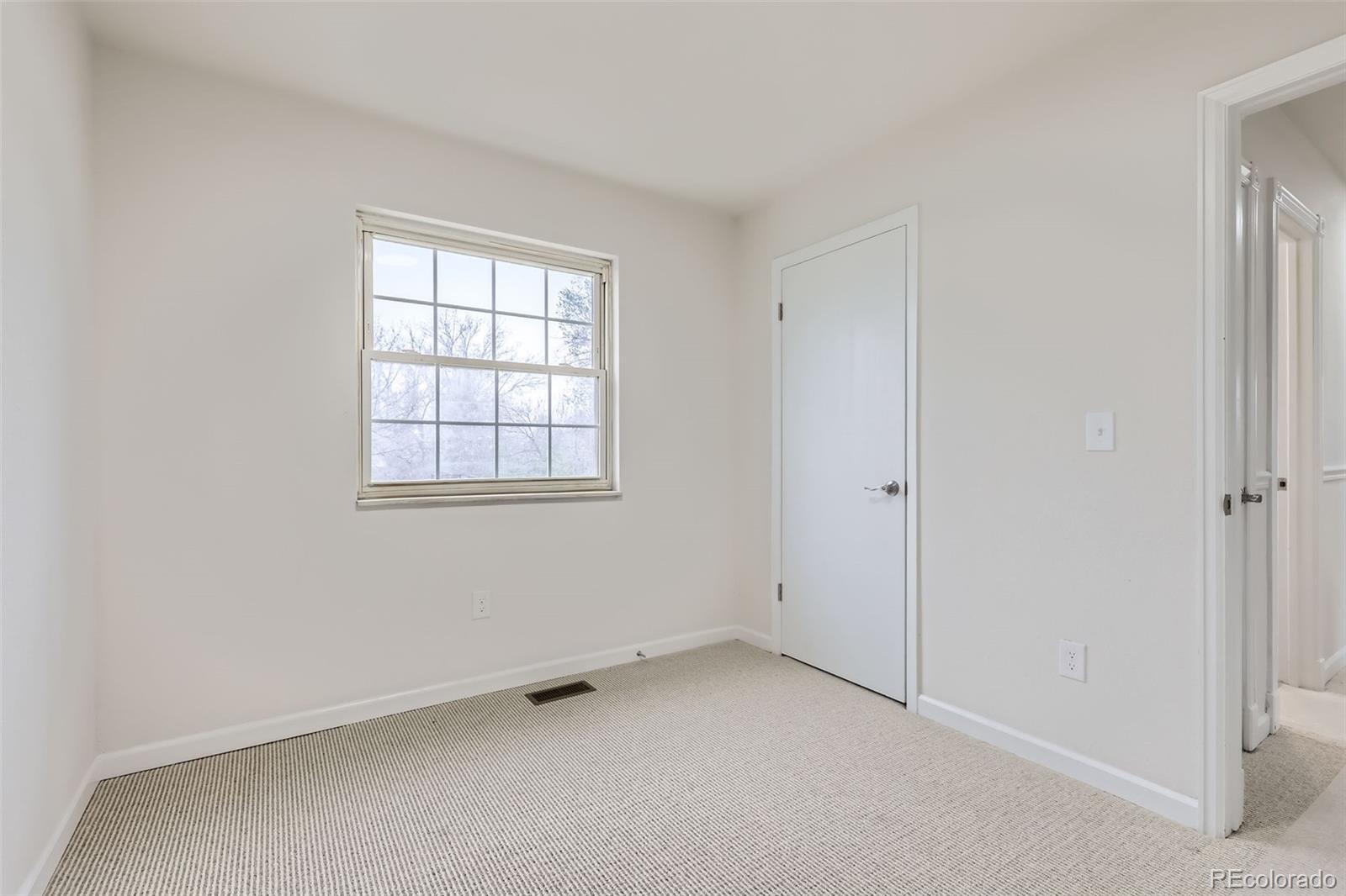 MLS Image #8 for 11864 e idaho drive,aurora, Colorado