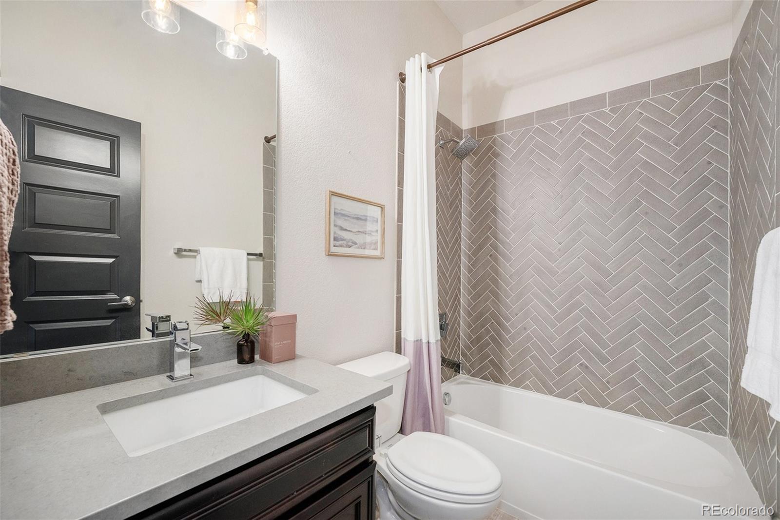 MLS Image #22 for 9051 e 61st avenue,denver, Colorado