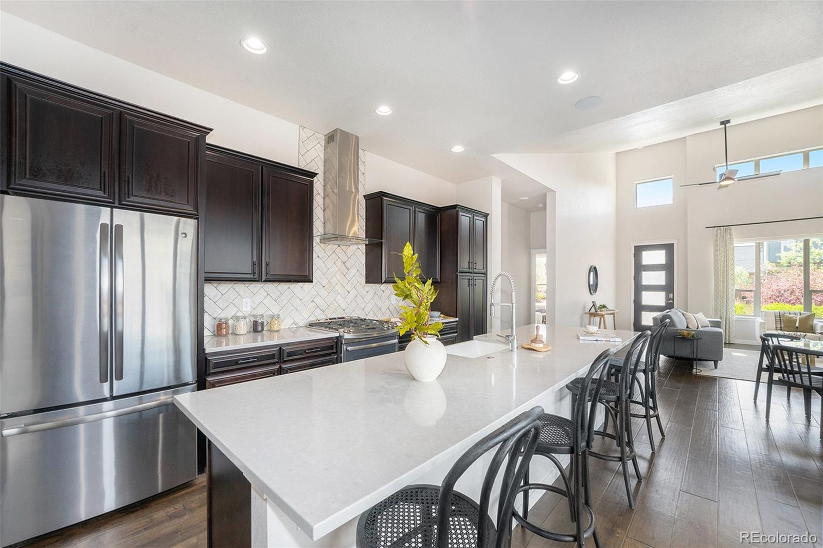 MLS Image #5 for 9051 e 61st avenue,denver, Colorado