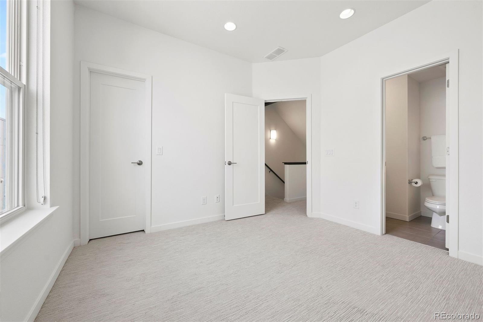 MLS Image #15 for 854  kalamath street,denver, Colorado