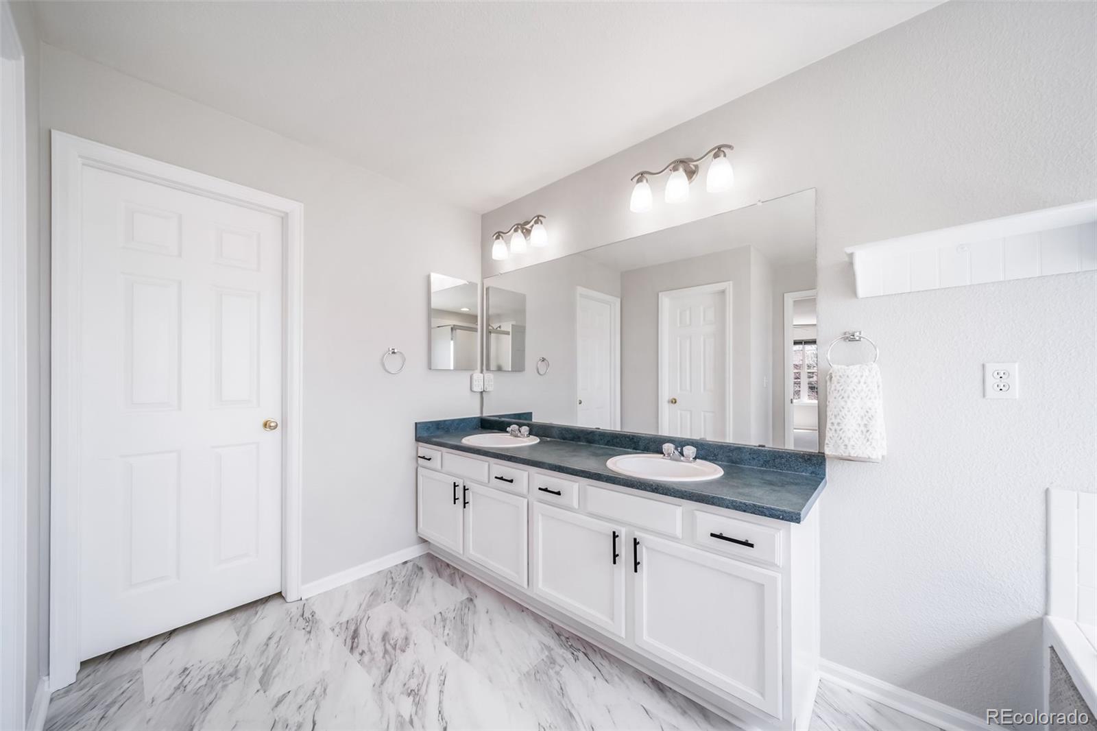 MLS Image #30 for 5416 s tibet street,aurora, Colorado