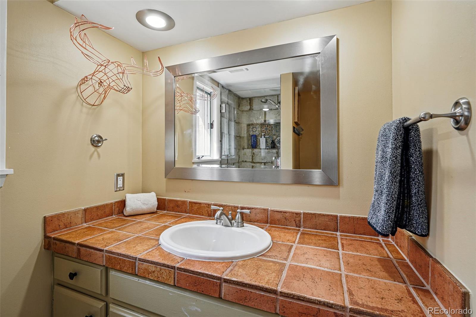 MLS Image #32 for 4032 s olive street,denver, Colorado