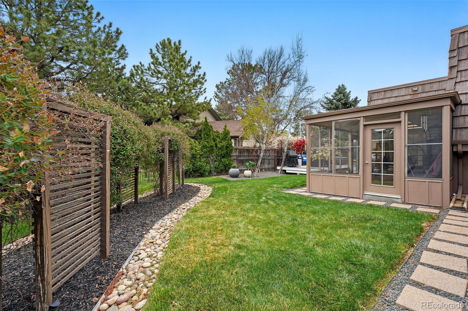 MLS Image #38 for 4032 s olive street,denver, Colorado