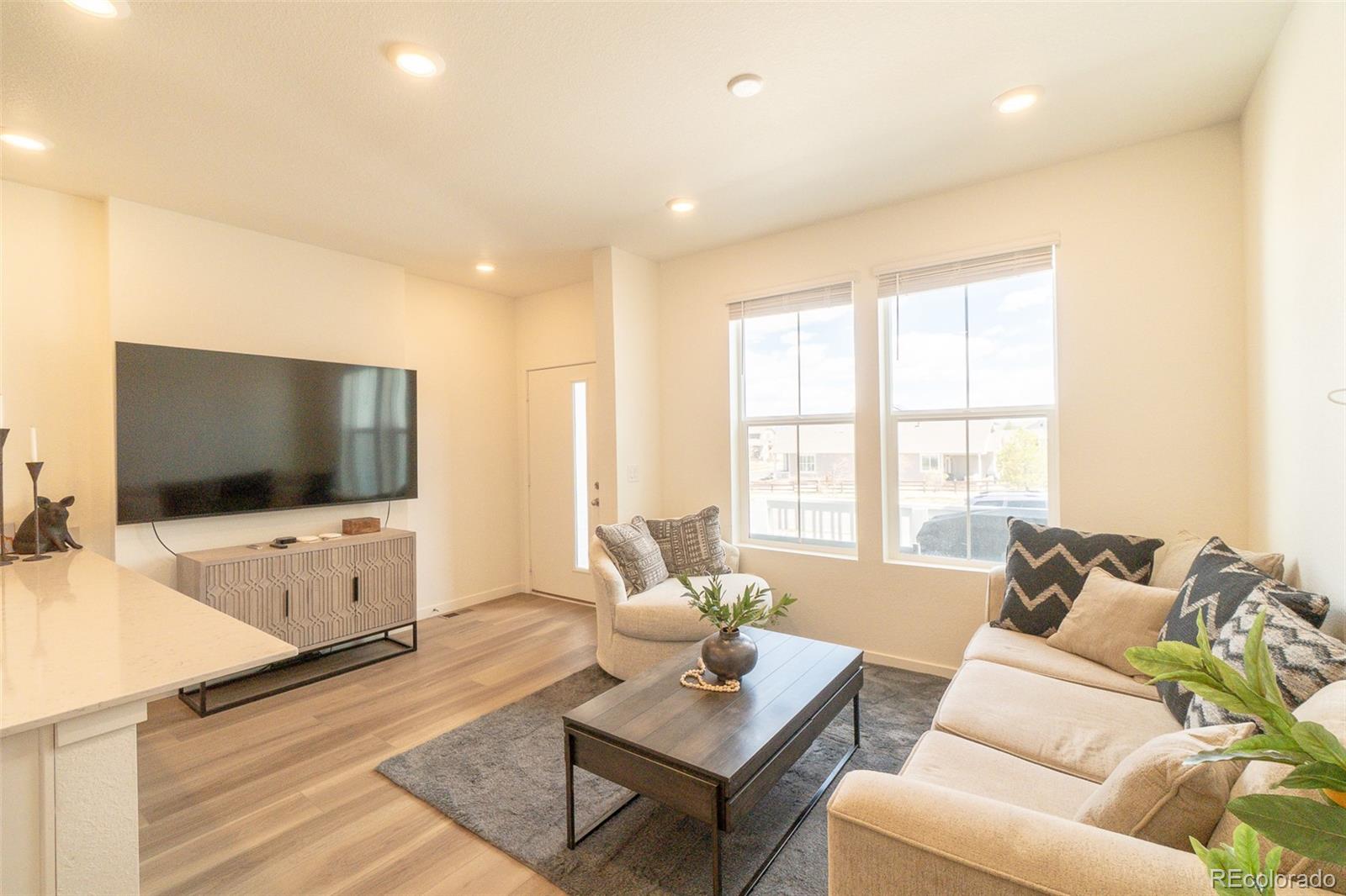 MLS Image #6 for 9152  gladiola way,arvada, Colorado