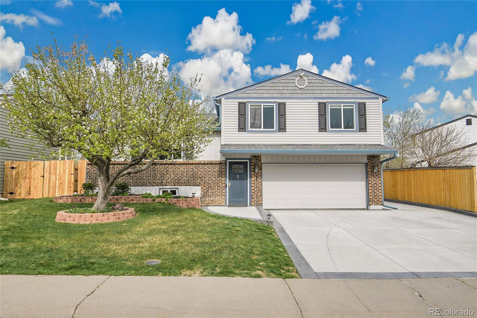 MLS Image #2 for 4924 s flower way,littleton, Colorado