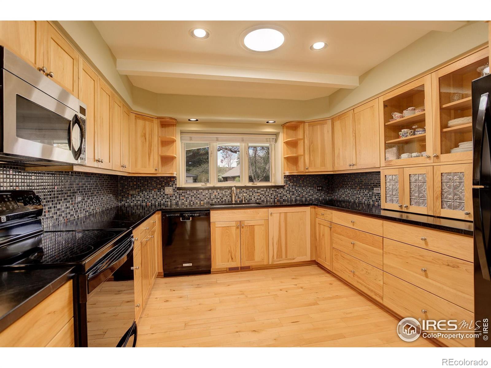 MLS Image #15 for 725  cheyenne drive,fort collins, Colorado