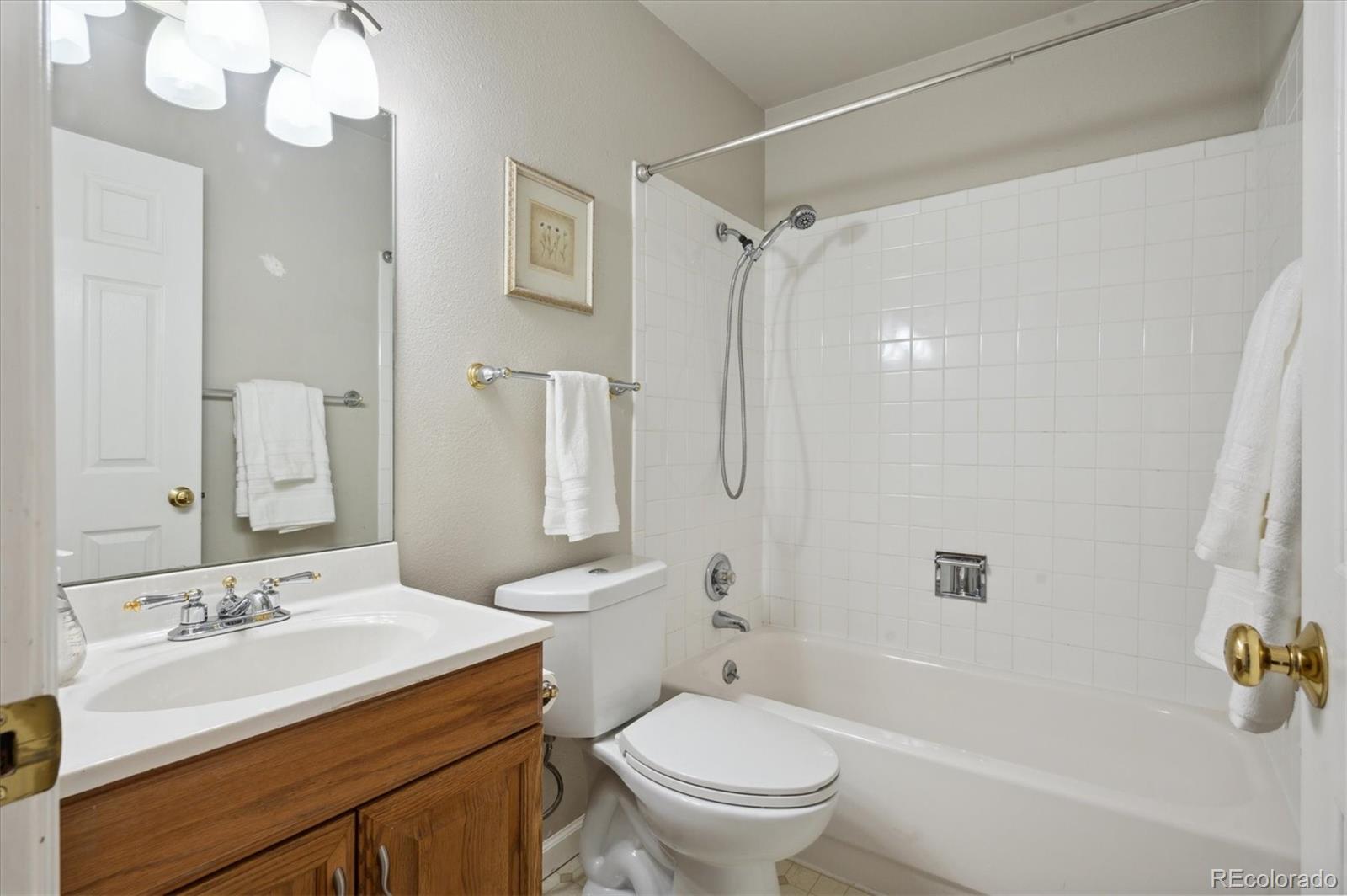 MLS Image #11 for 13635 e yale avenue,aurora, Colorado
