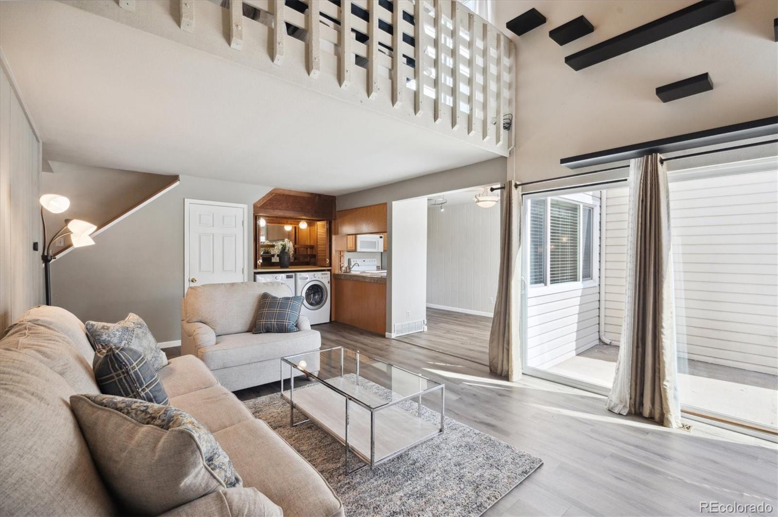 MLS Image #4 for 13635 e yale avenue,aurora, Colorado
