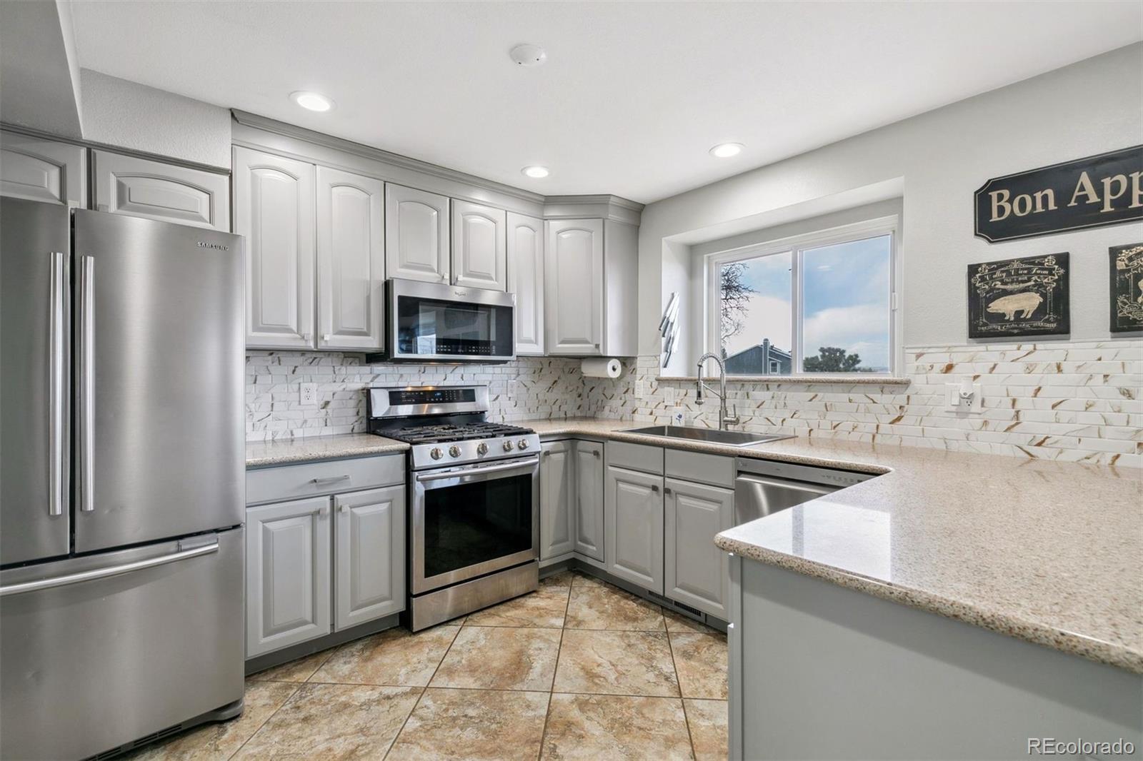 MLS Image #14 for 140  mobray court,colorado springs, Colorado