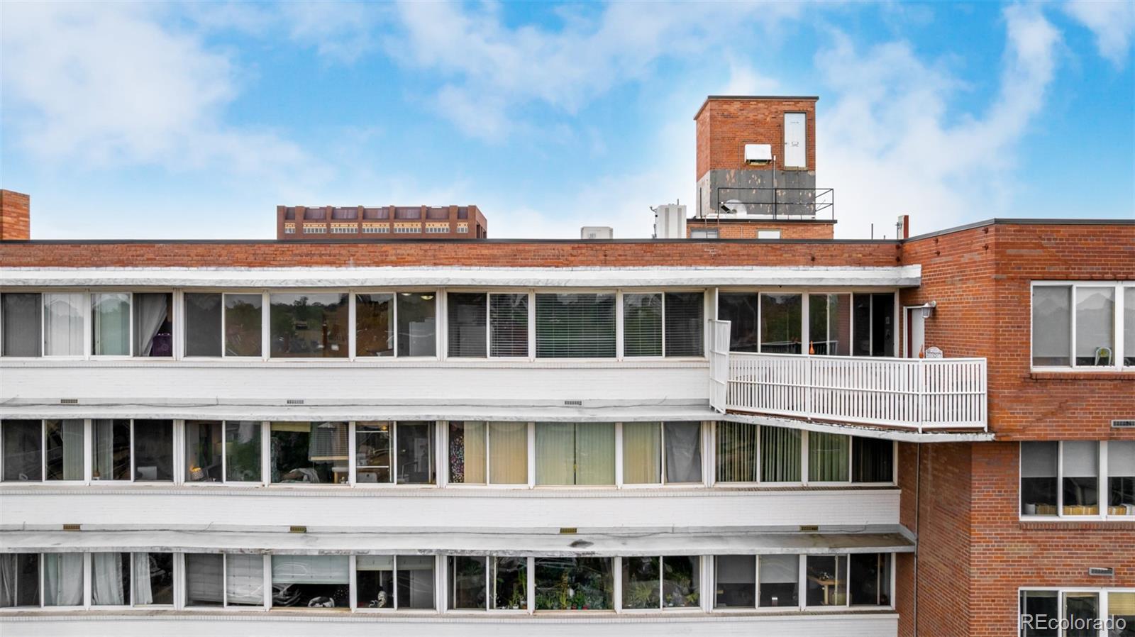 MLS Image #20 for 1196 n grant street 705,denver, Colorado