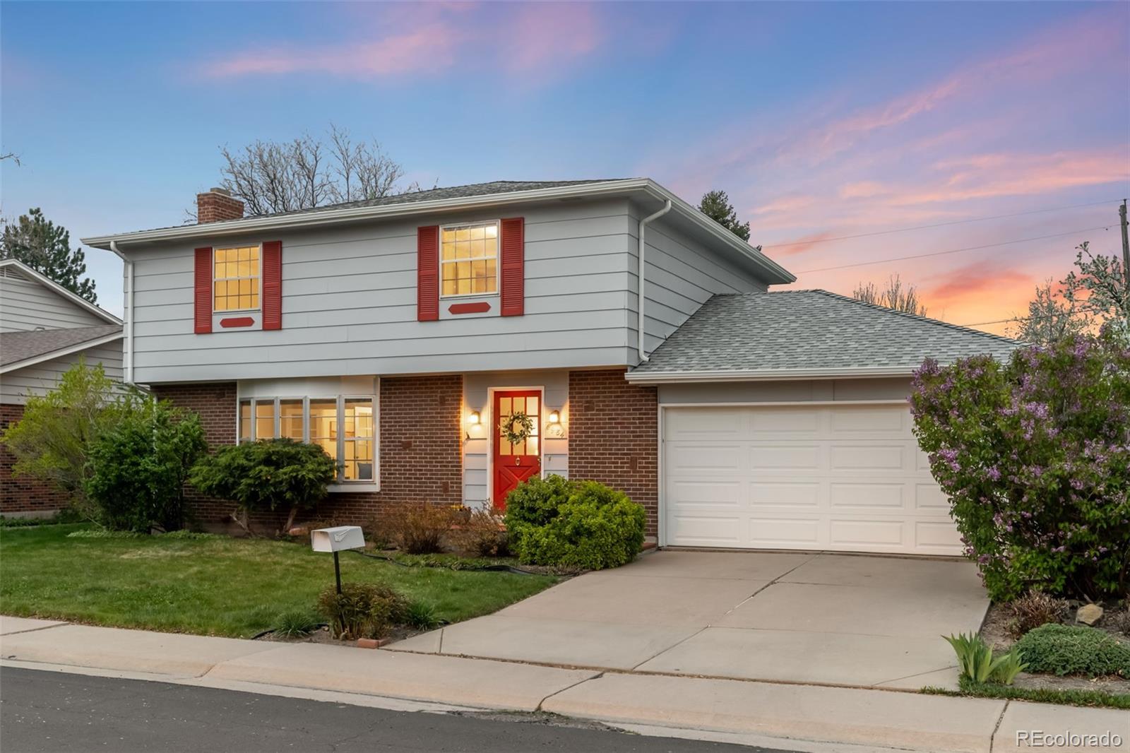CMA Image for 6984 e montana place,Denver, Colorado