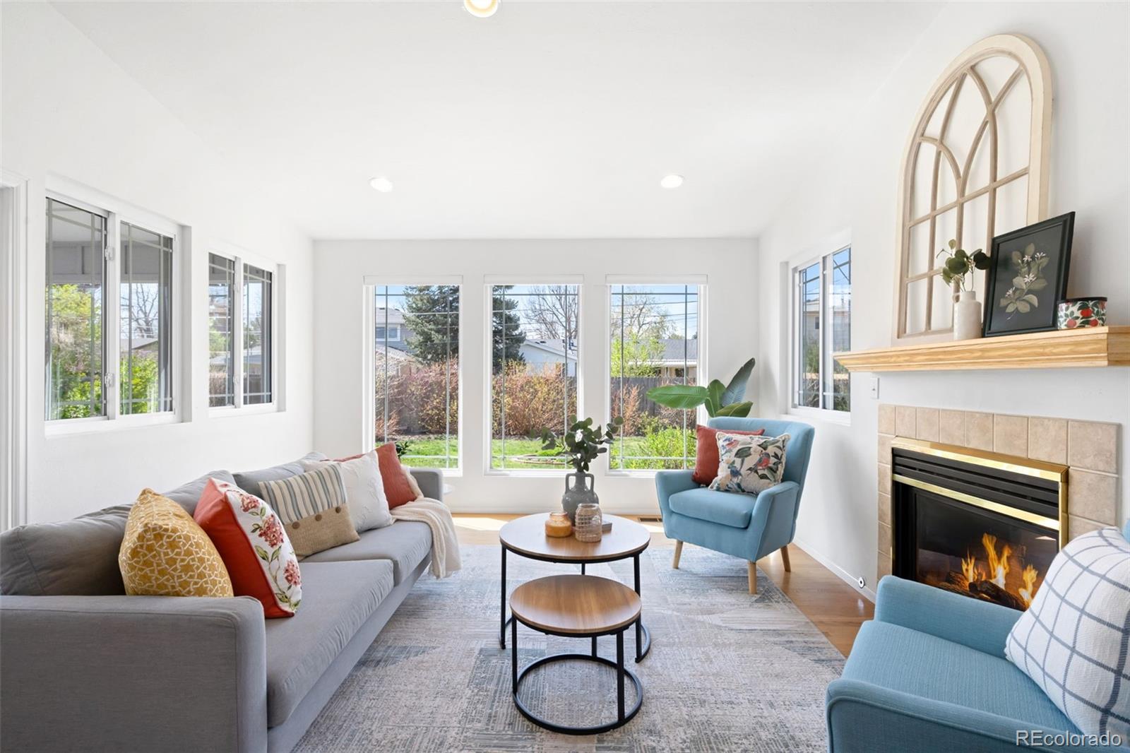 MLS Image #12 for 6984 e montana place,denver, Colorado
