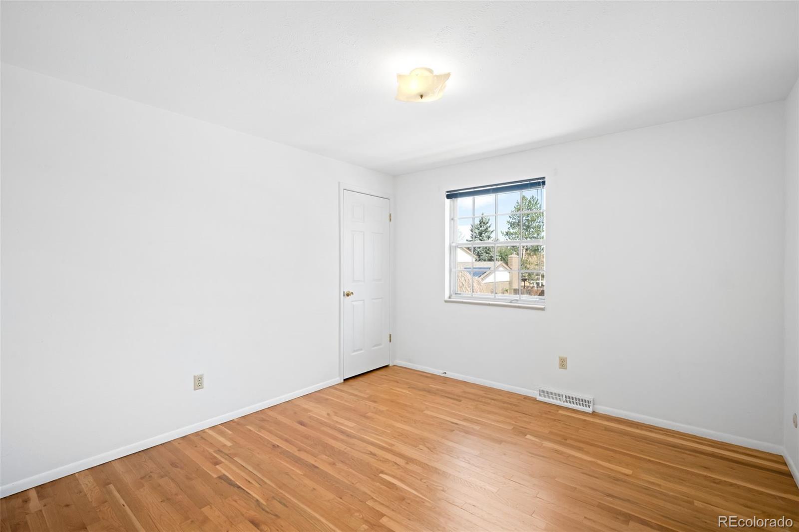 MLS Image #20 for 6984 e montana place,denver, Colorado
