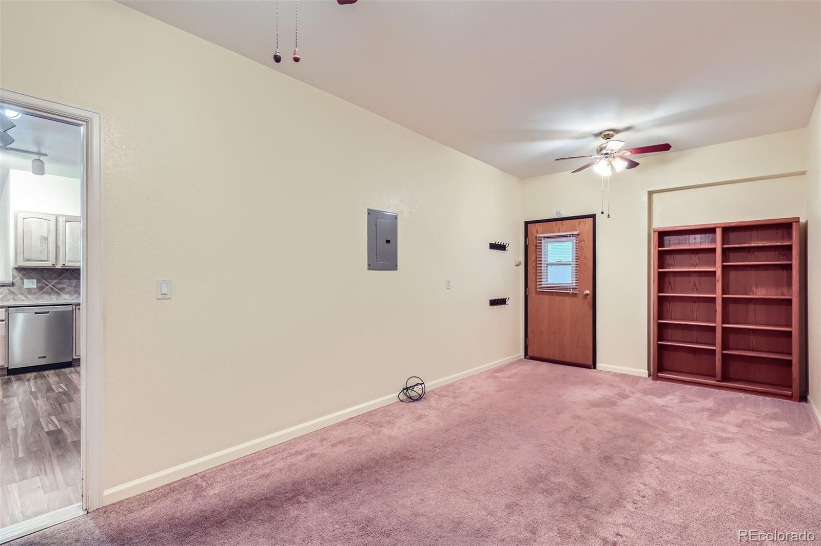 MLS Image #13 for 4222 s blackhawk circle,aurora, Colorado