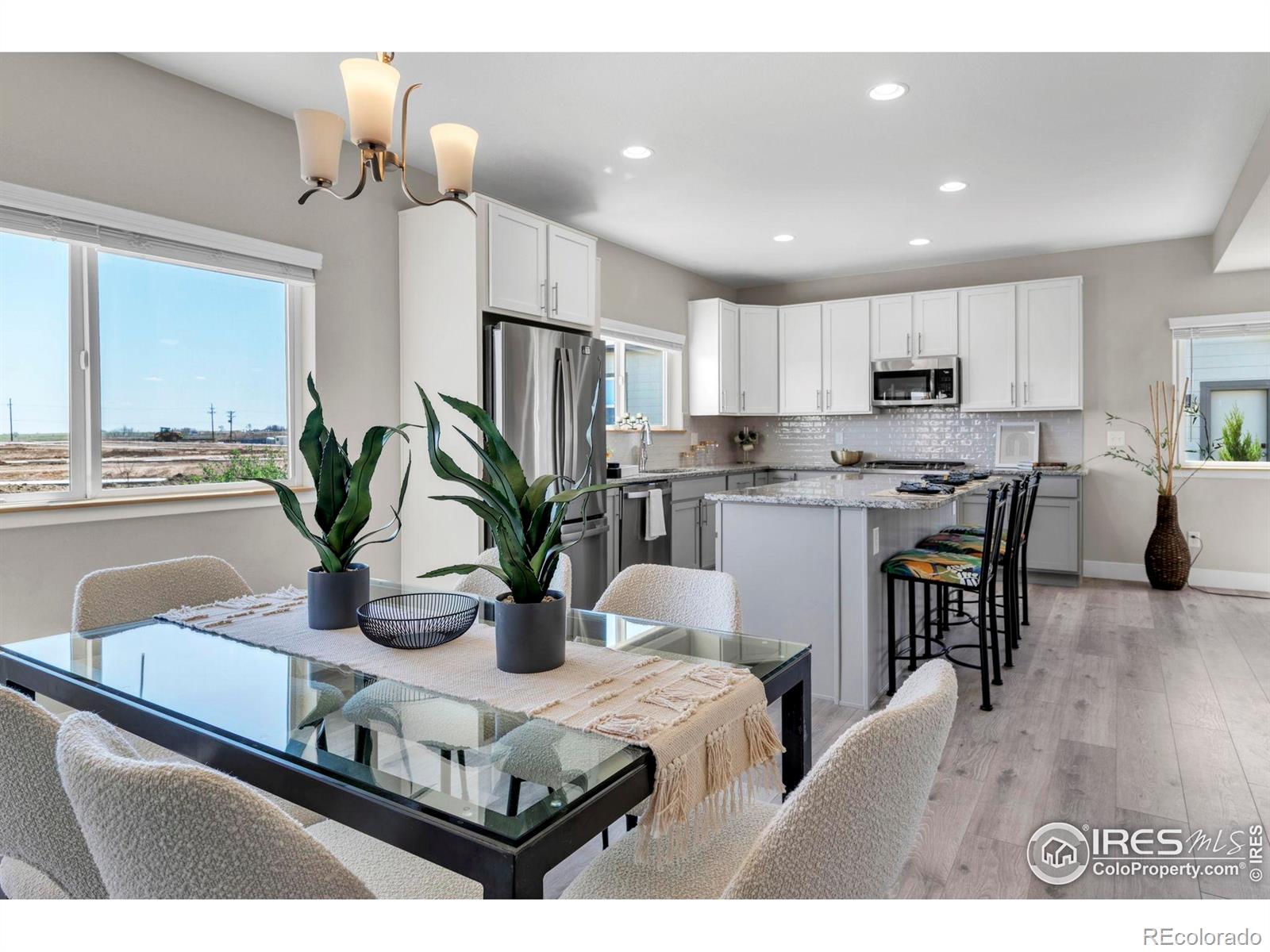 MLS Image #5 for 1302 s oak court,longmont, Colorado