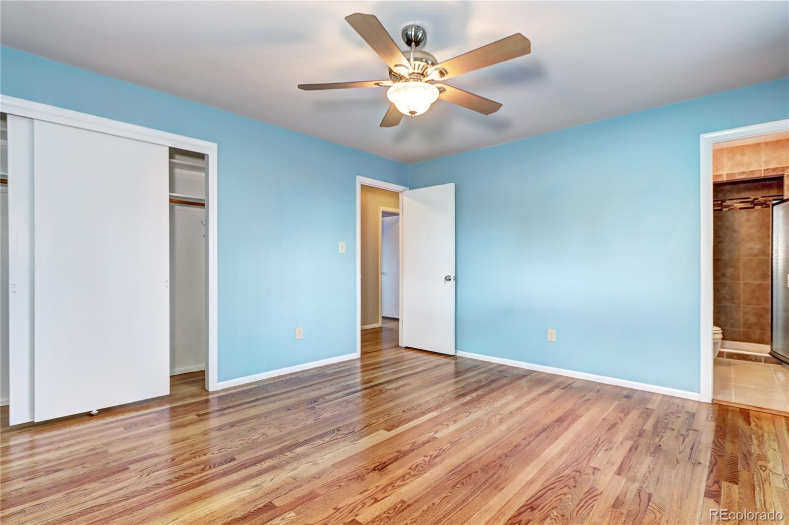 MLS Image #16 for 2872 s ivan way,denver, Colorado