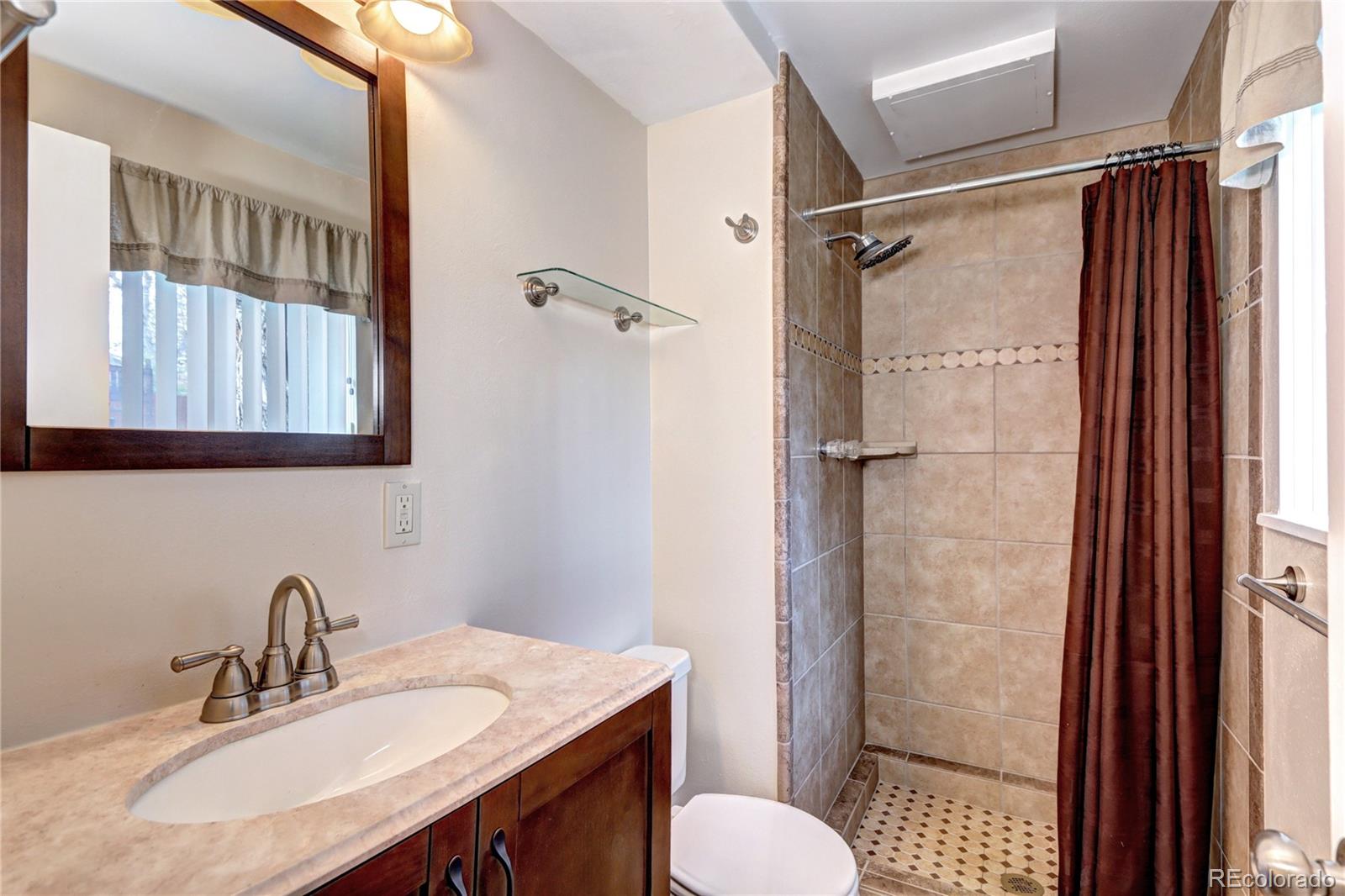 MLS Image #23 for 2872 s ivan way,denver, Colorado