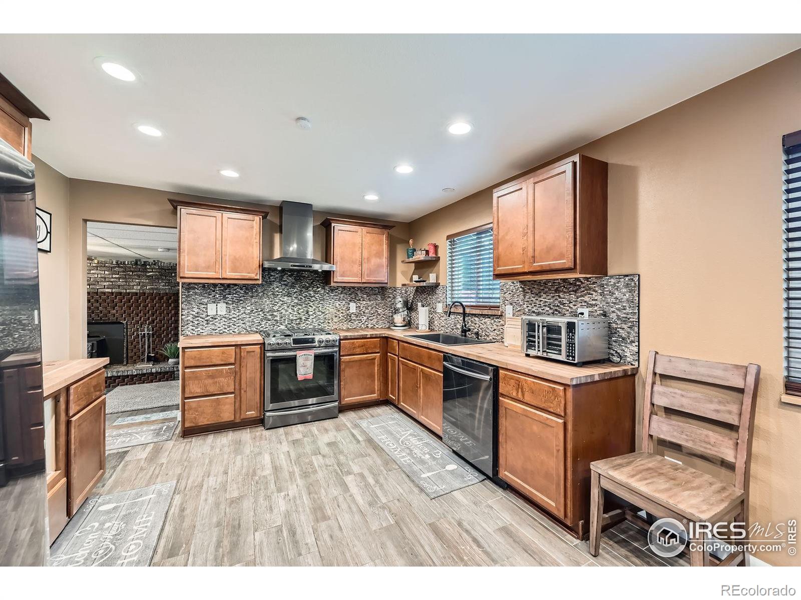 MLS Image #2 for 173  jackson avenue,firestone, Colorado