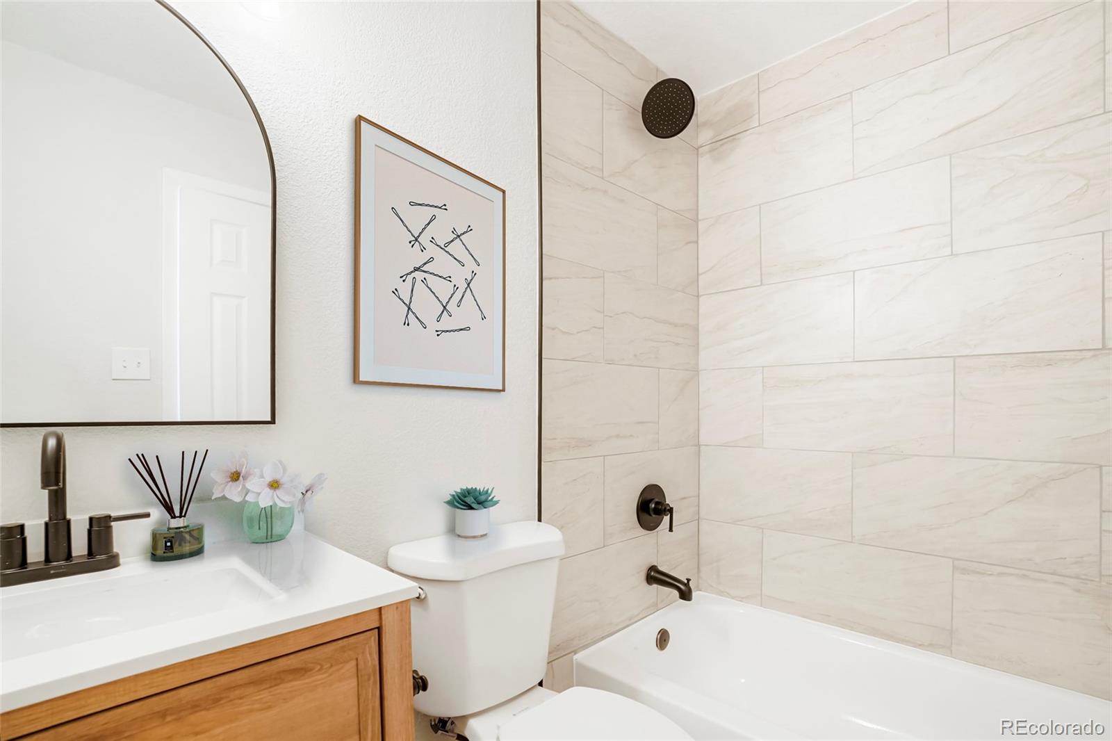 MLS Image #10 for 13202  olmsted place,denver, Colorado