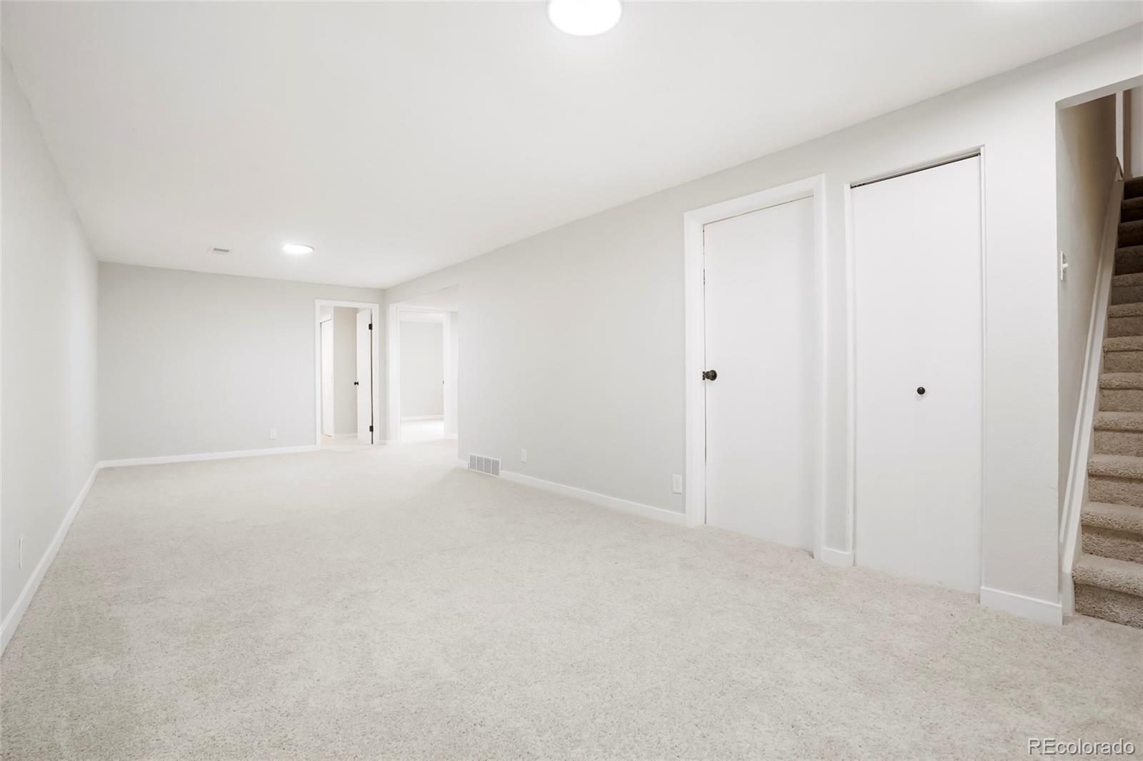 MLS Image #11 for 13202  olmsted place,denver, Colorado