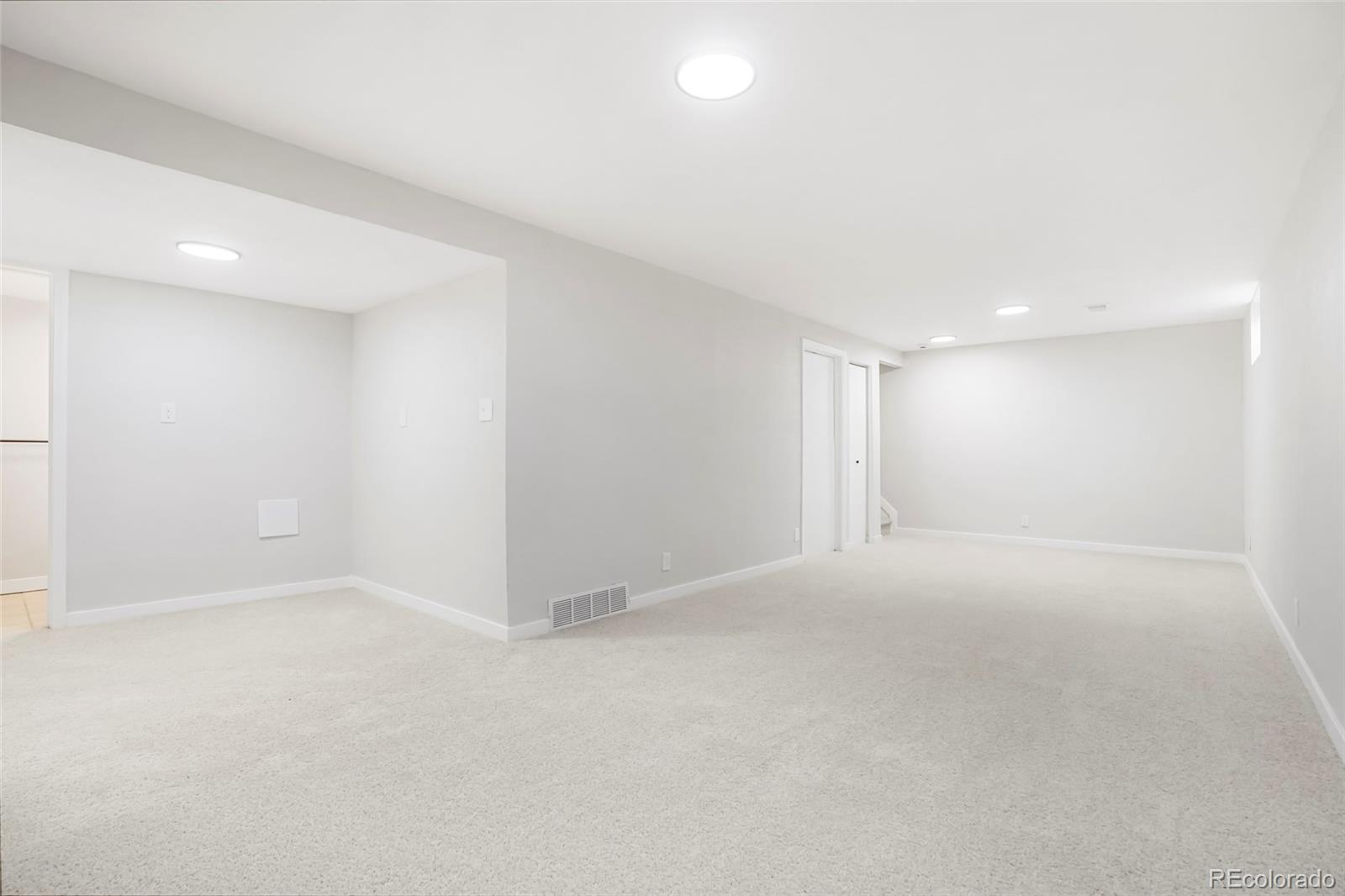 MLS Image #18 for 13202  olmsted place,denver, Colorado