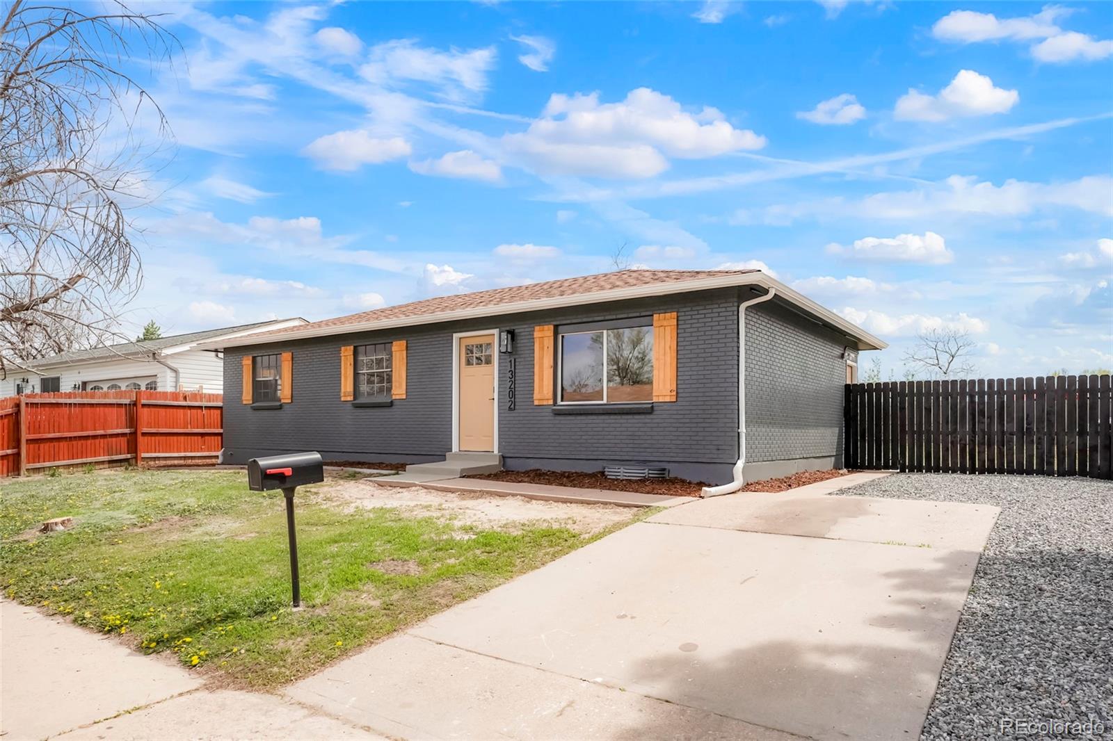 MLS Image #19 for 13202  olmsted place,denver, Colorado