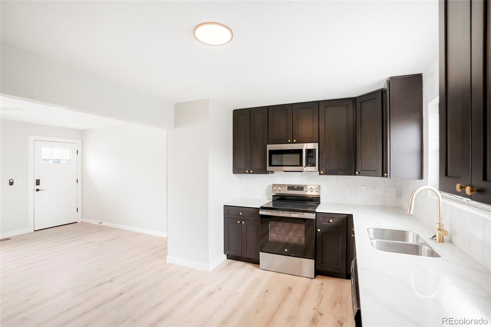 MLS Image #25 for 13202  olmsted place,denver, Colorado