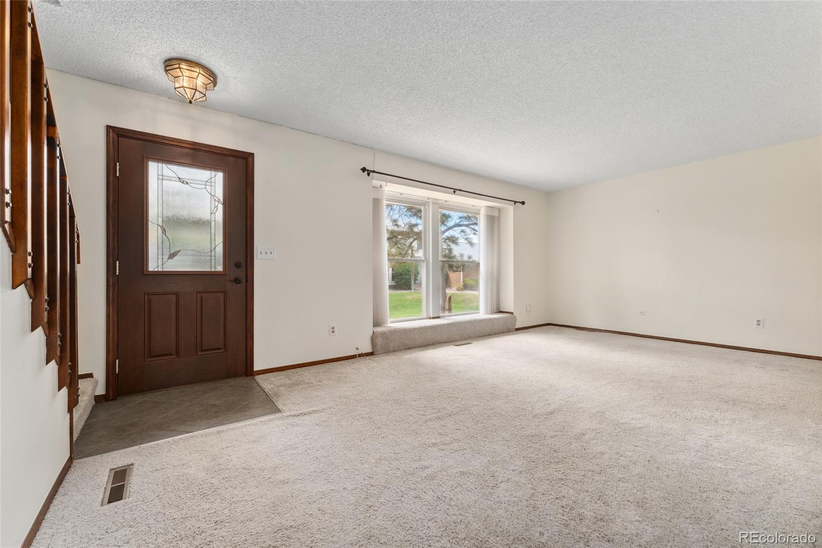 MLS Image #7 for 10208 e jewell avenue,aurora, Colorado