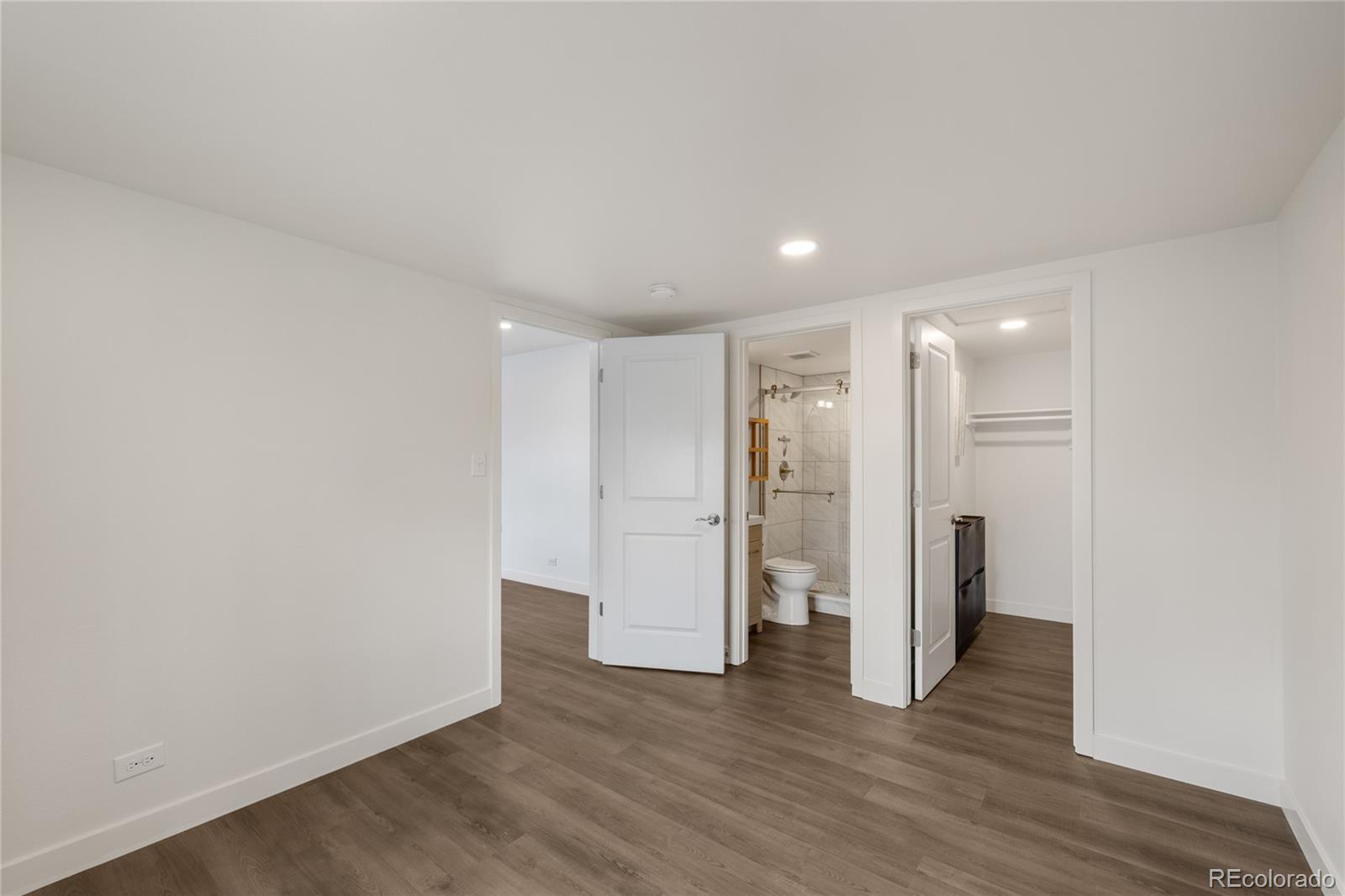 MLS Image #19 for 835 s shoshone street,denver, Colorado