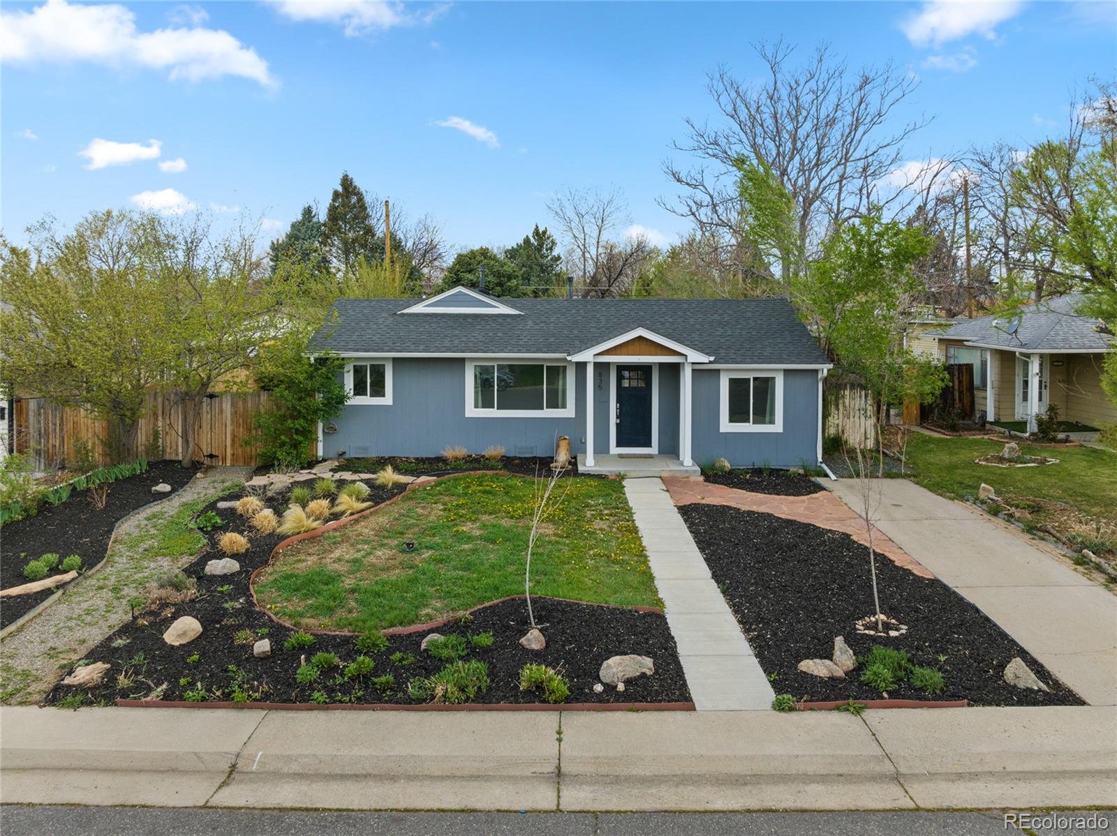 MLS Image #2 for 835 s shoshone street,denver, Colorado