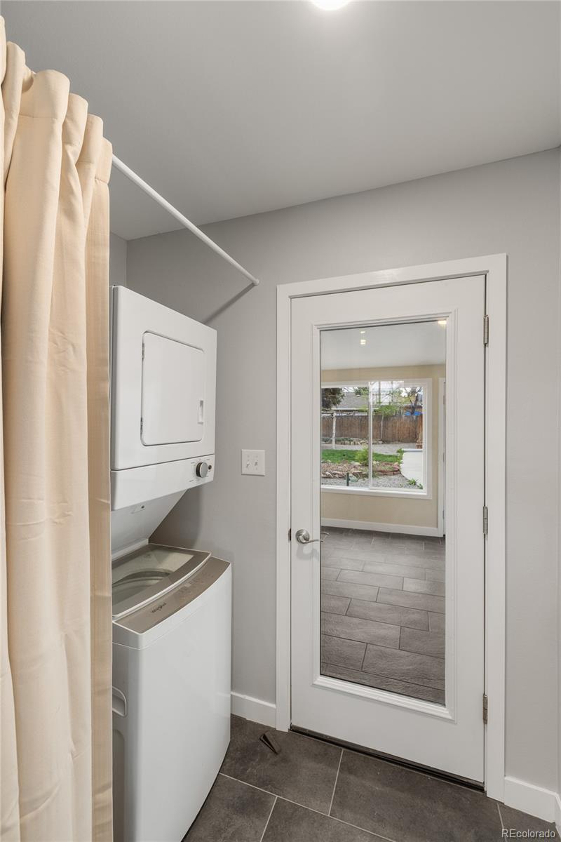 MLS Image #22 for 835 s shoshone street,denver, Colorado