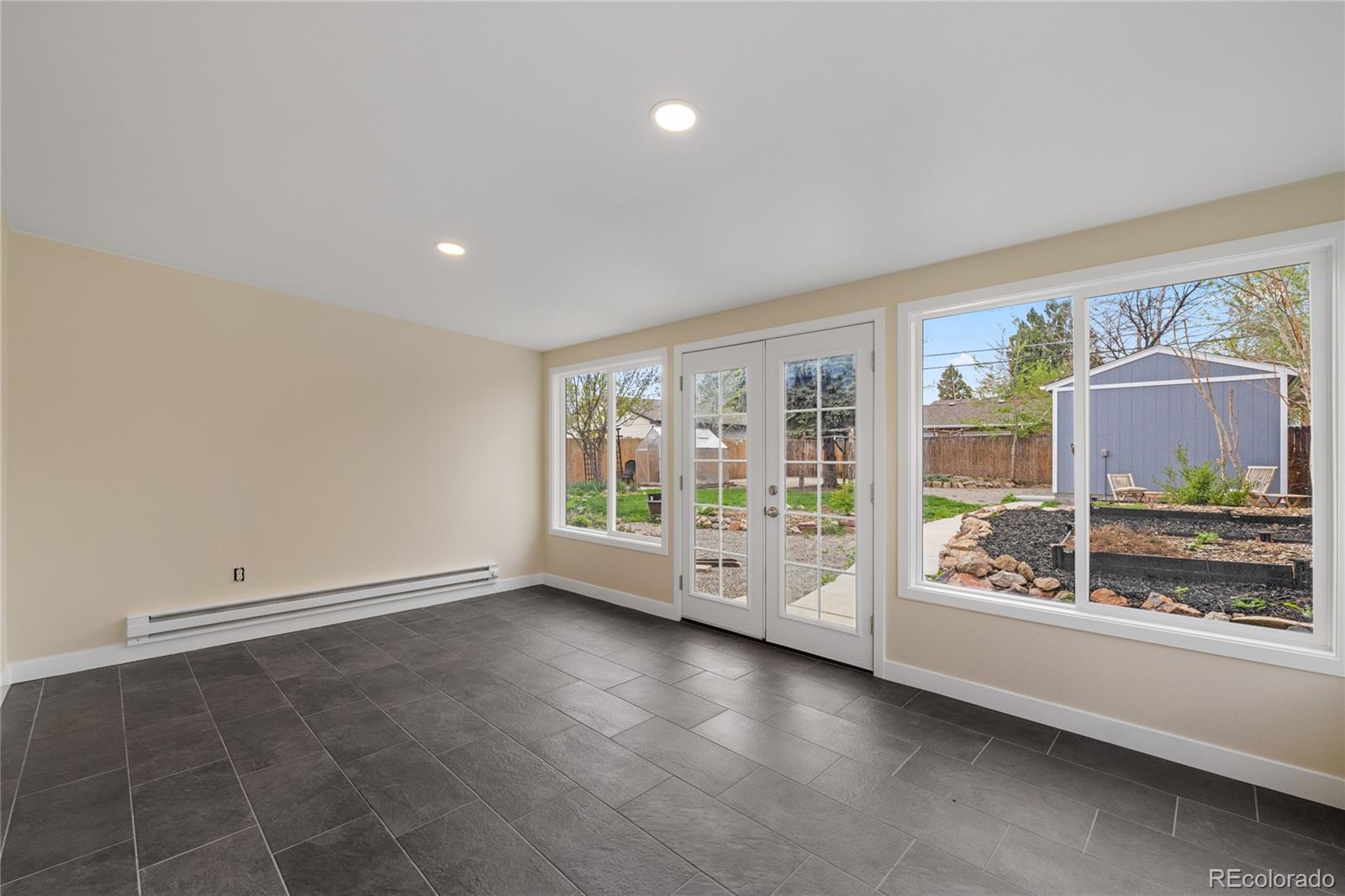 MLS Image #24 for 835 s shoshone street,denver, Colorado